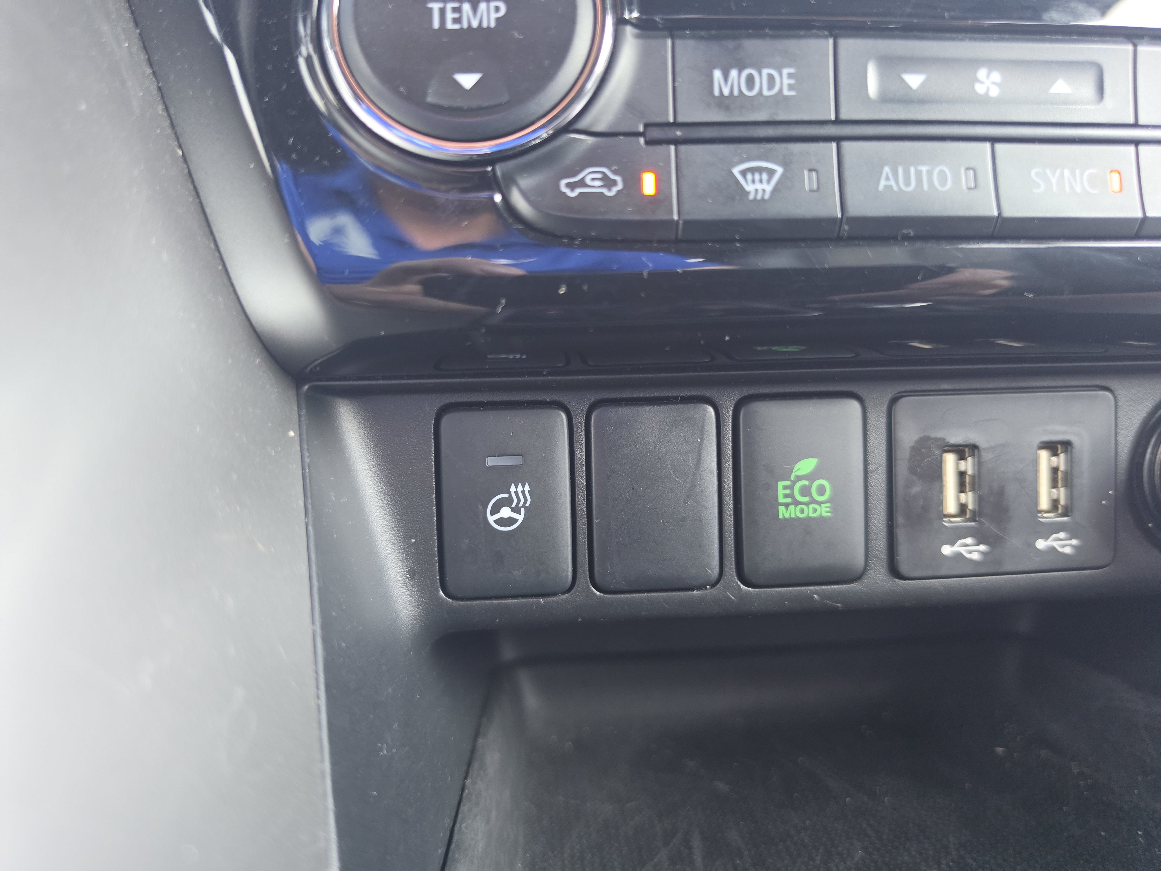 2025 Mitsubishi Eclipse Cross SEL