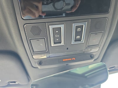 2025 Land Rover Defender S