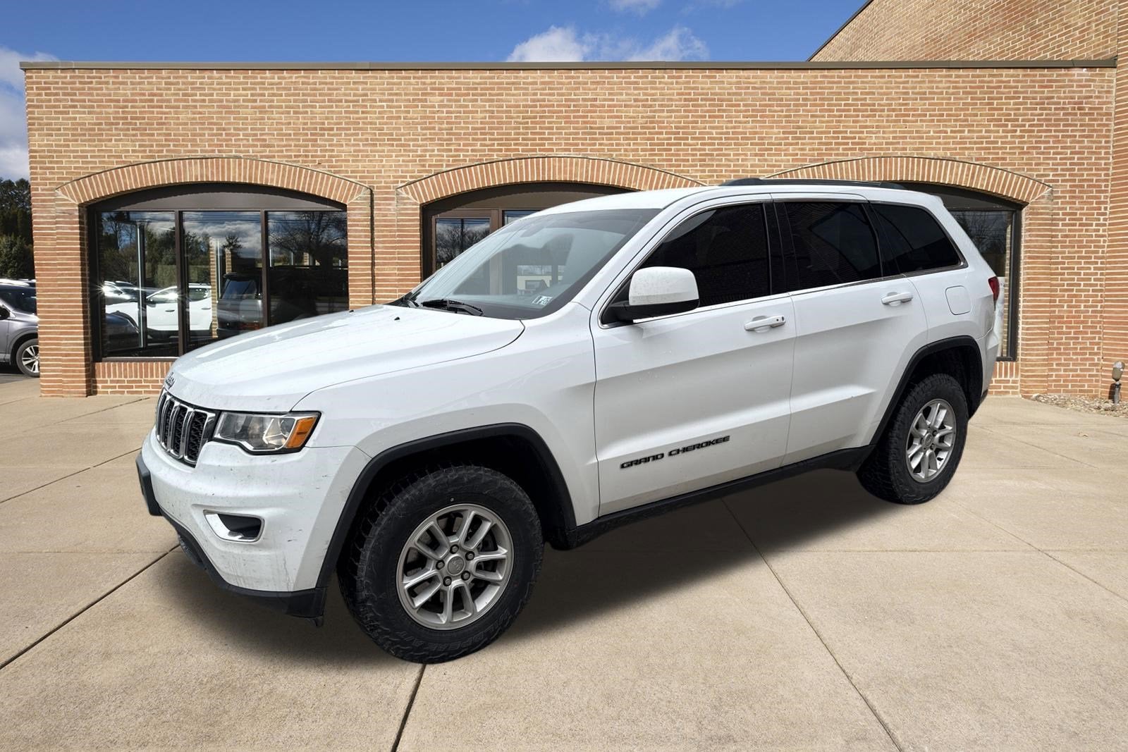 2019 Jeep Grand Cherokee Laredo E