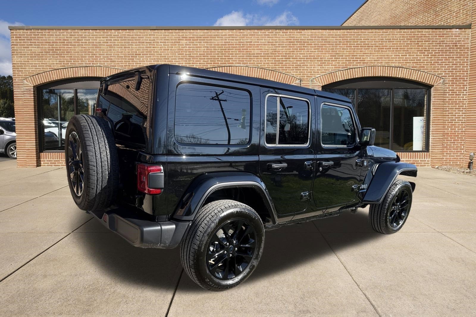 2025 Jeep Wrangler 4xe Sahara