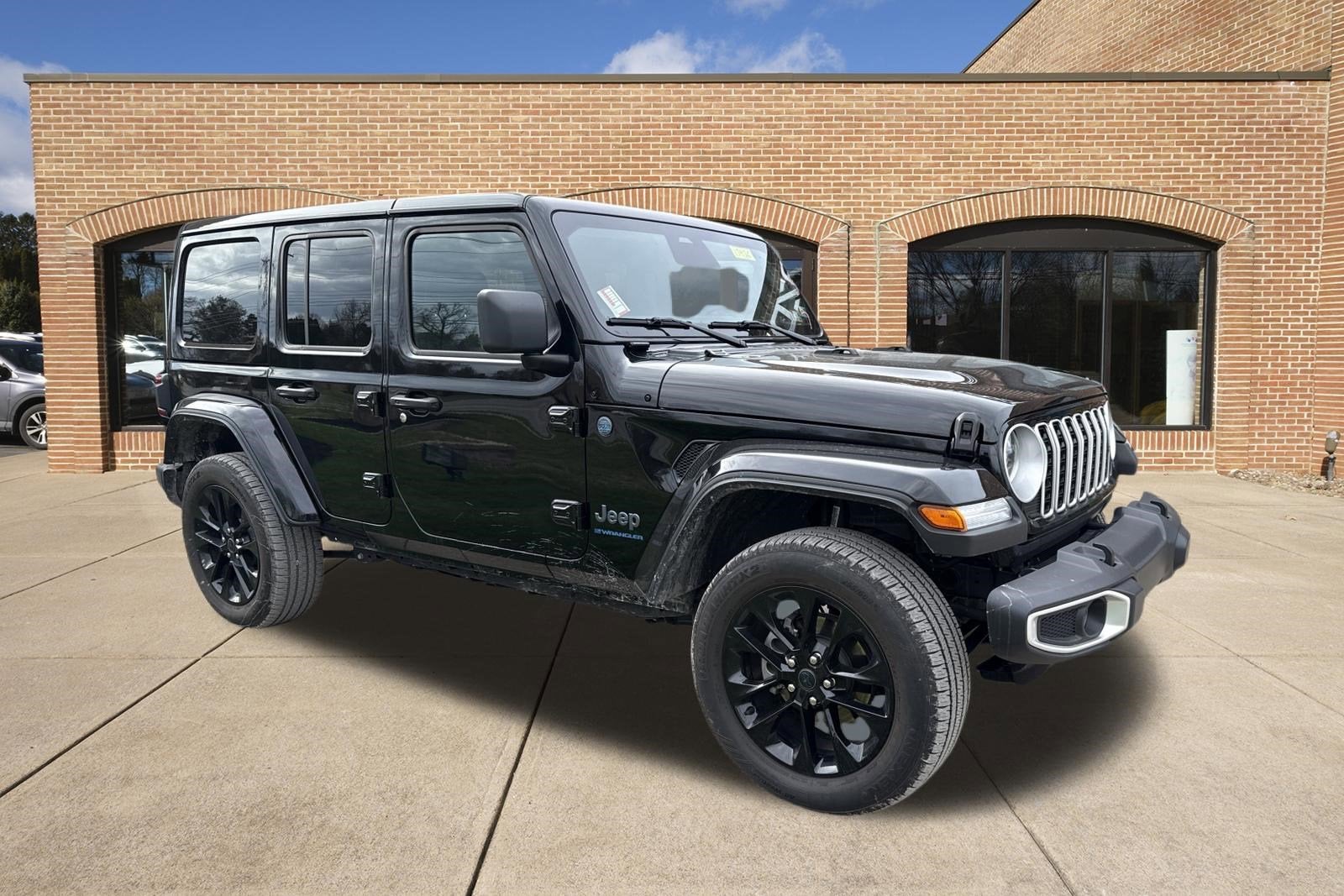 2025 Jeep Wrangler 4xe Sahara