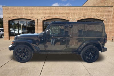 2025 Jeep Wrangler 4xe Sahara