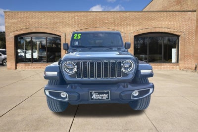 2025 Jeep Wrangler 4xe Sahara