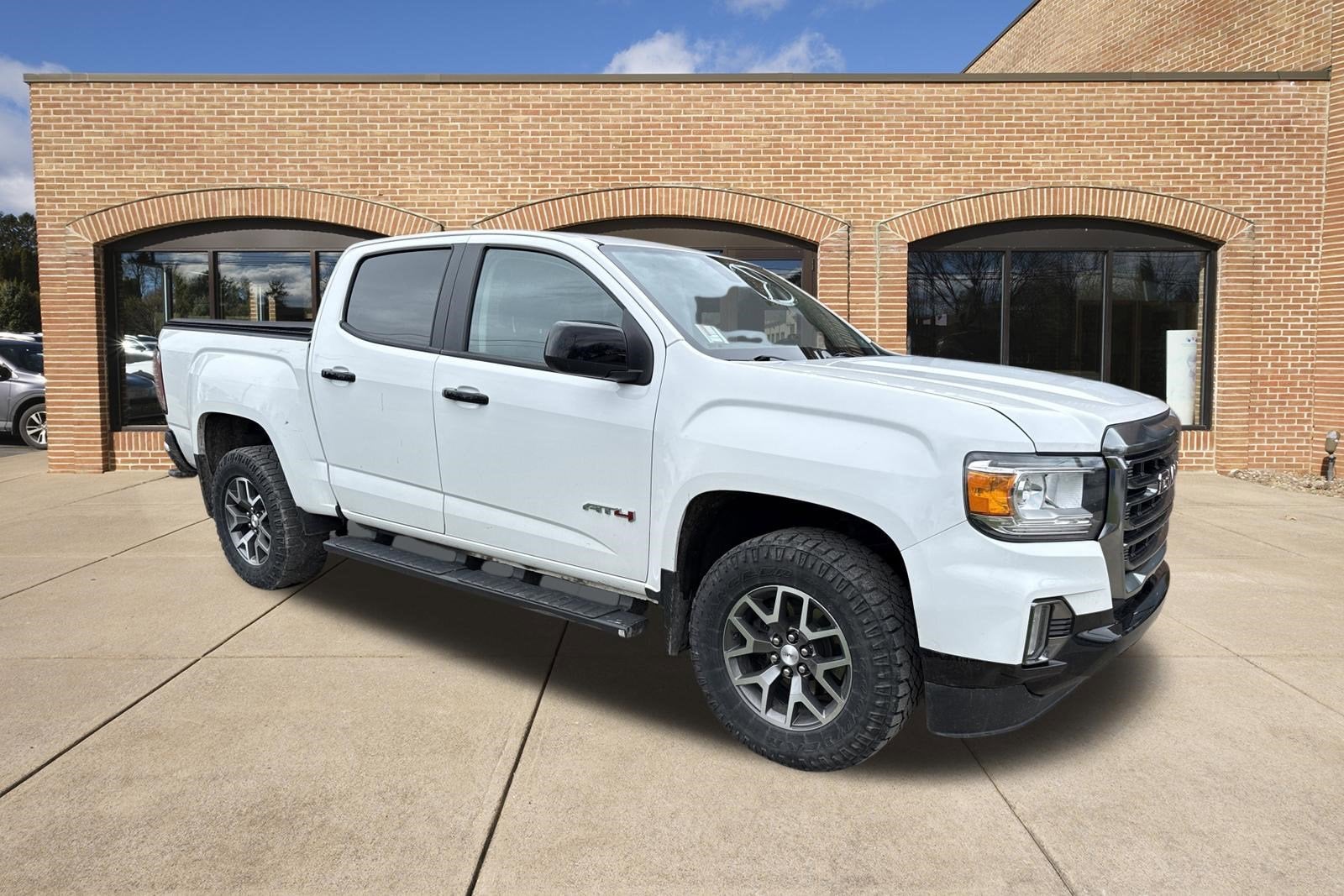 2021 GMC Canyon 4WD AT4 w/Leather