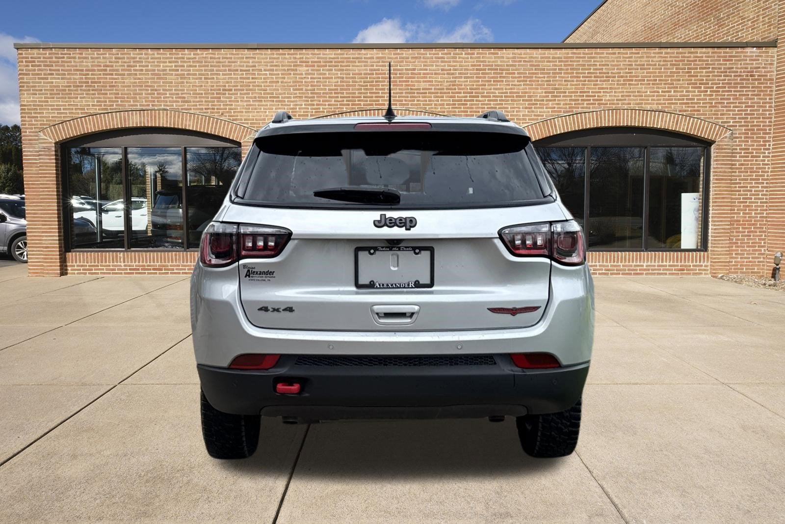 2025 Jeep Compass Trailhawk