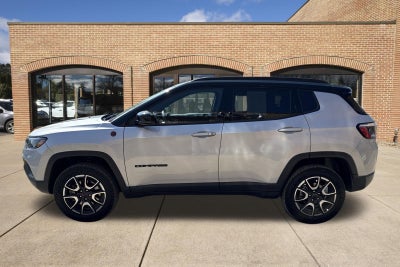 2025 Jeep Compass Trailhawk