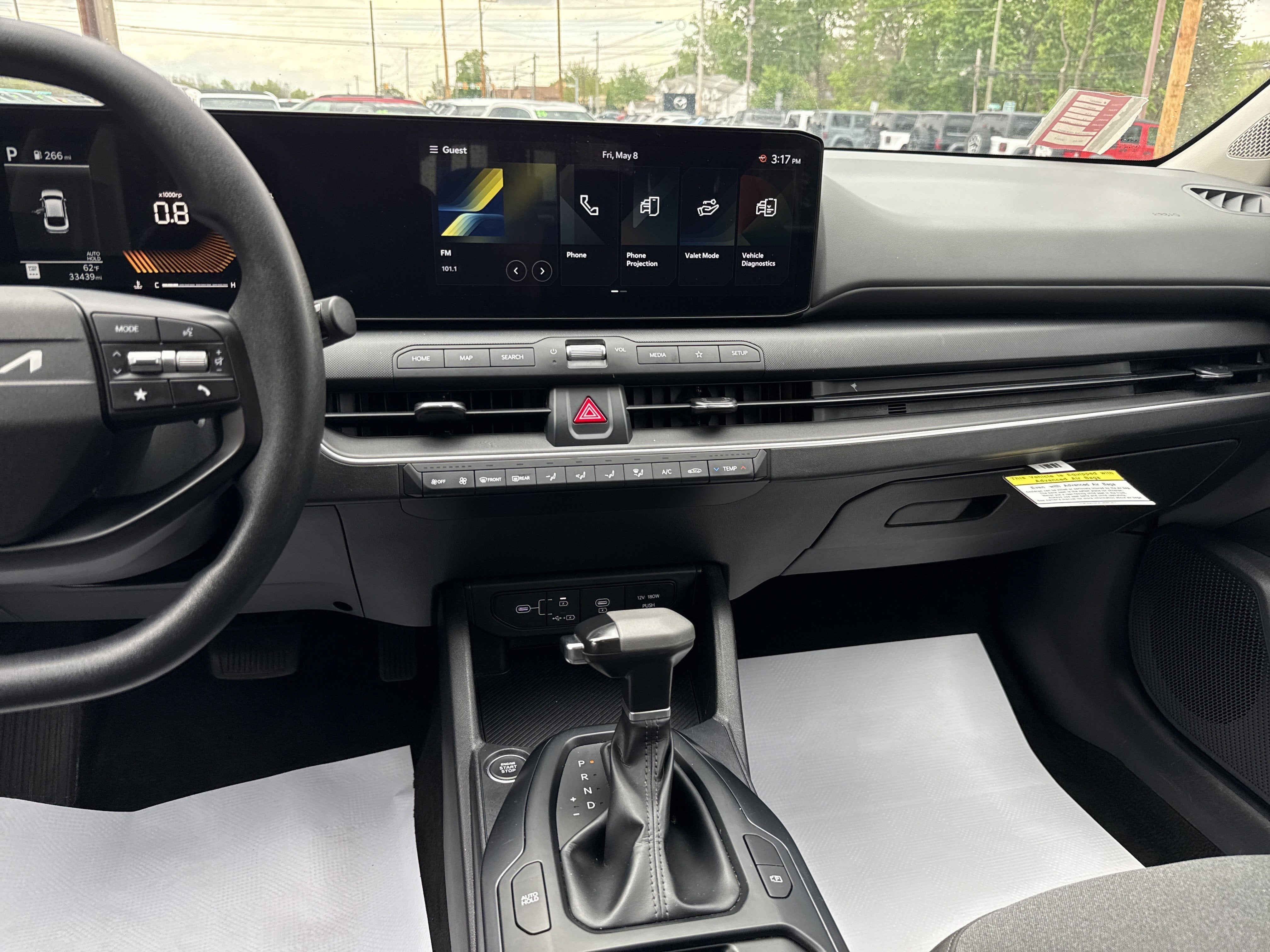 2025 Kia K4 LXS