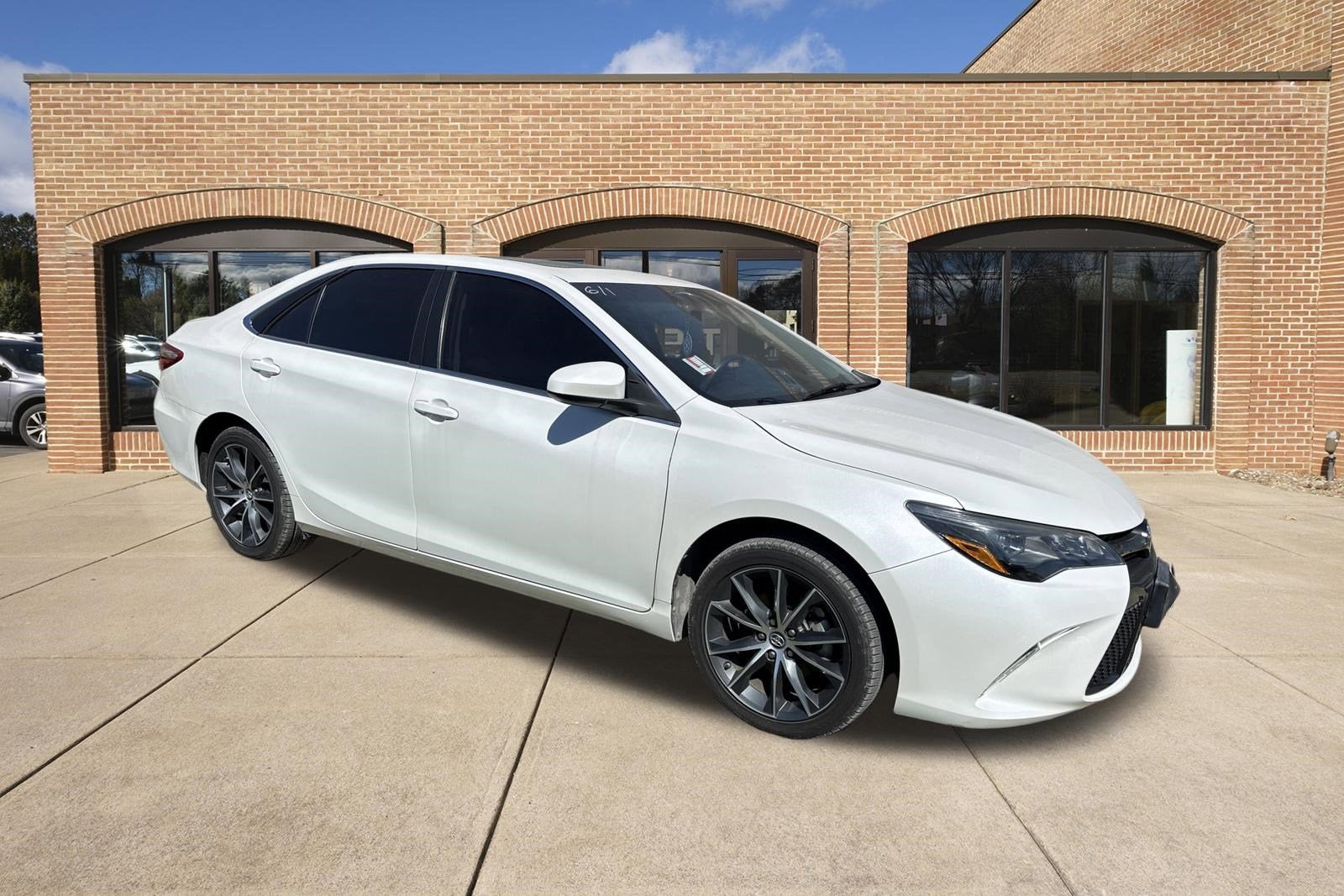 2016 Toyota Camry XSE