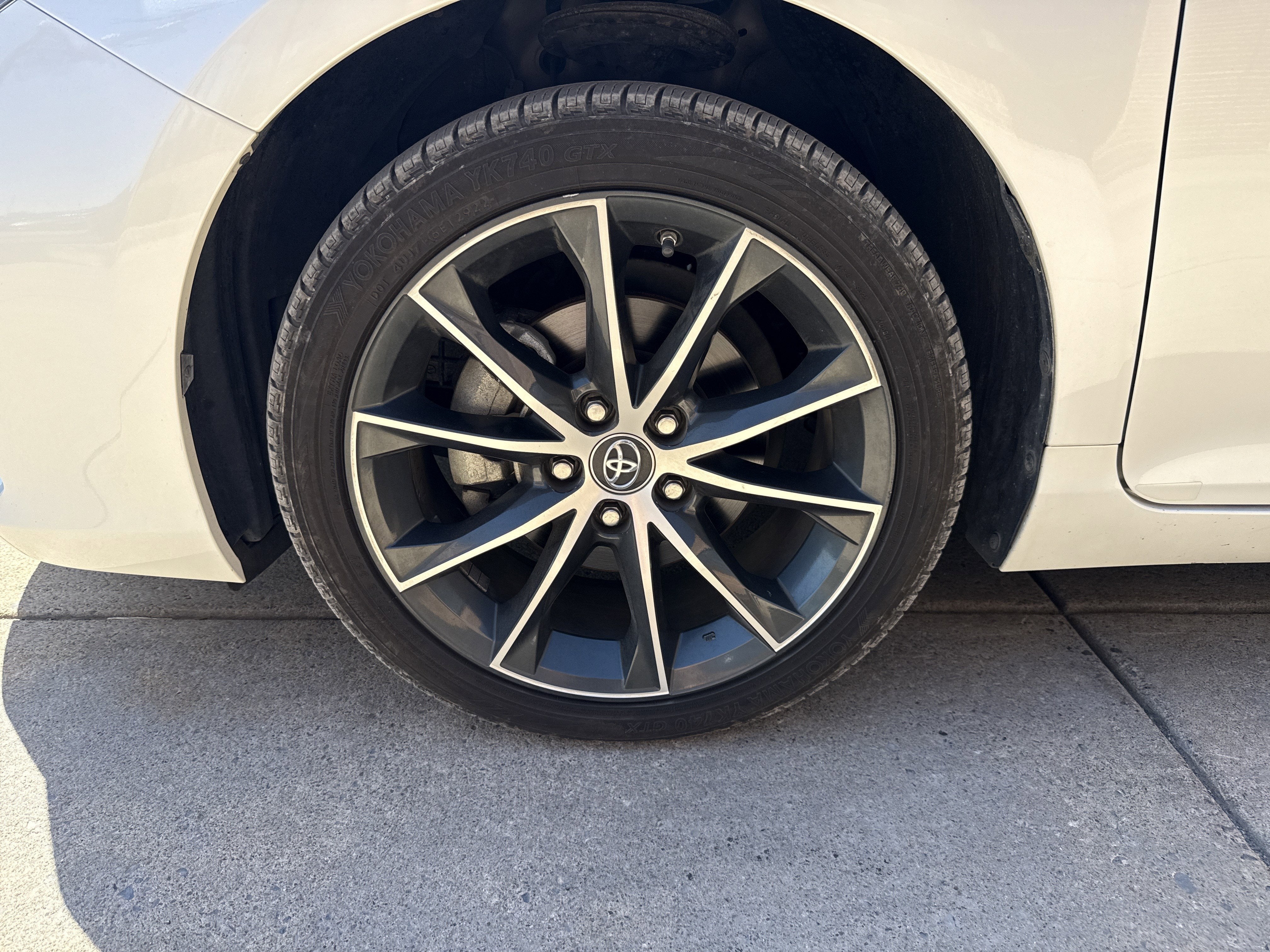 2016 Toyota Camry XSE