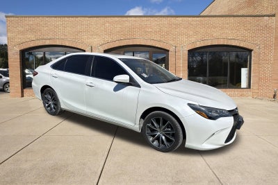 2016 Toyota Camry XSE