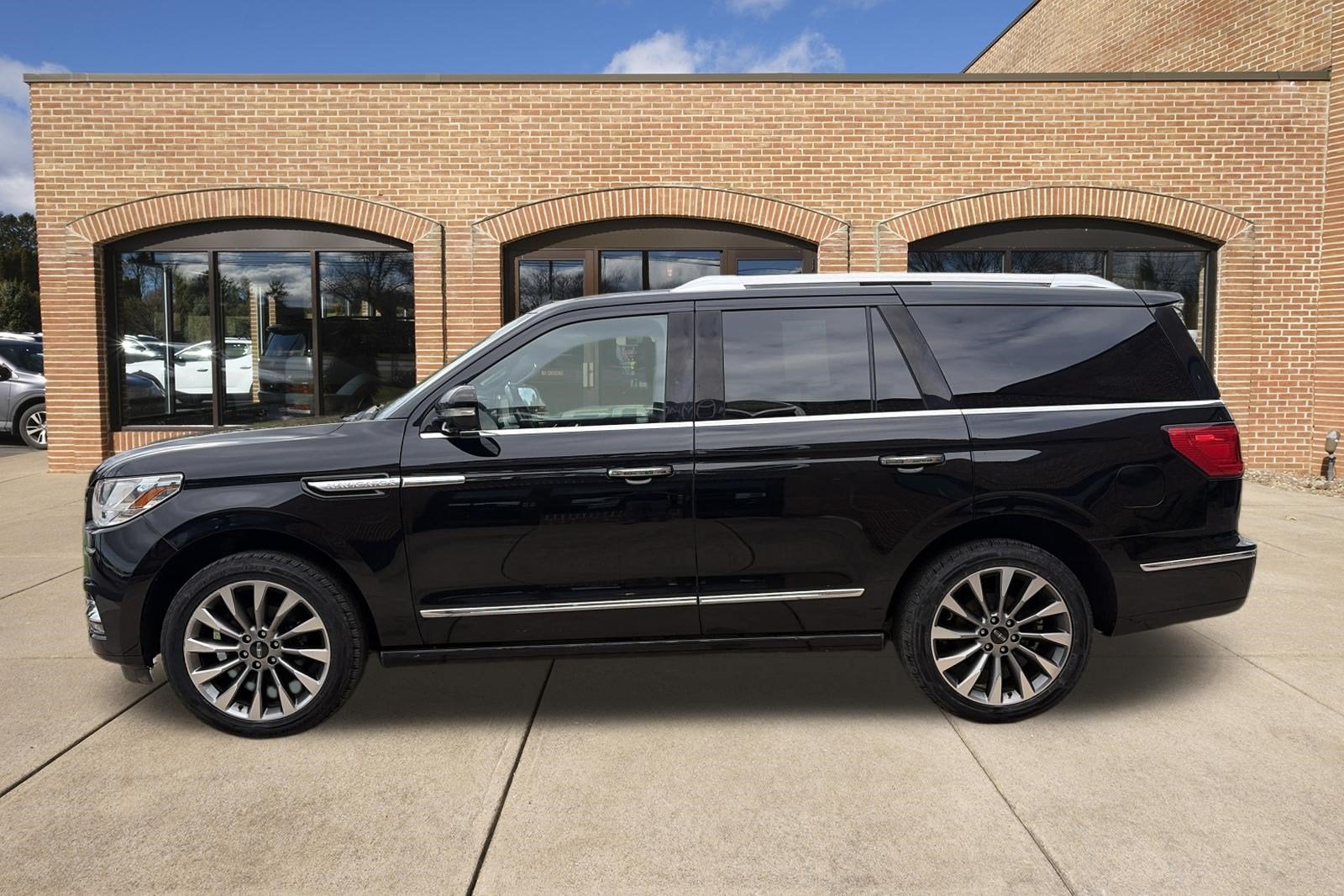 2018 Lincoln Navigator Select
