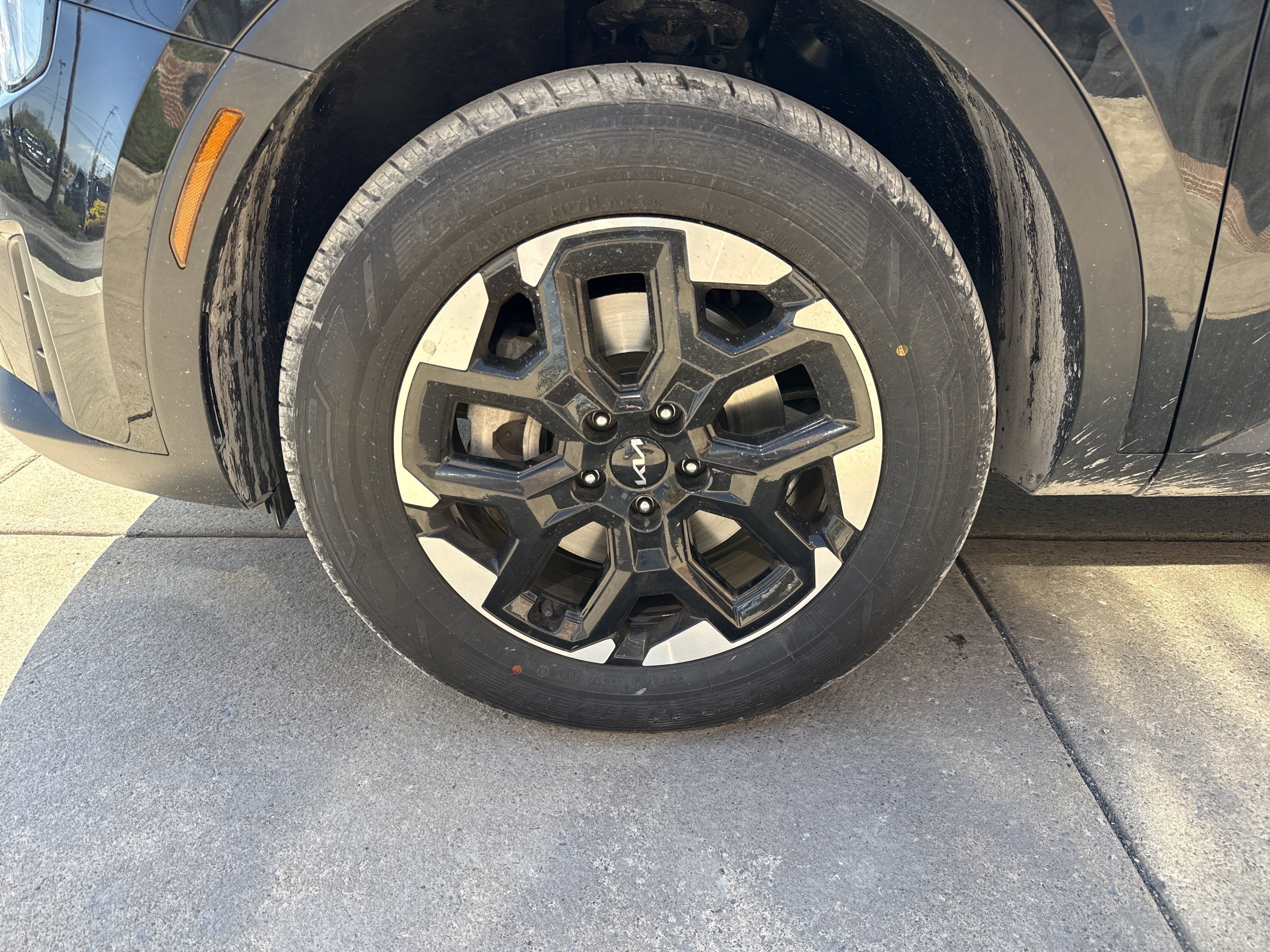 2024 Kia Sorento S