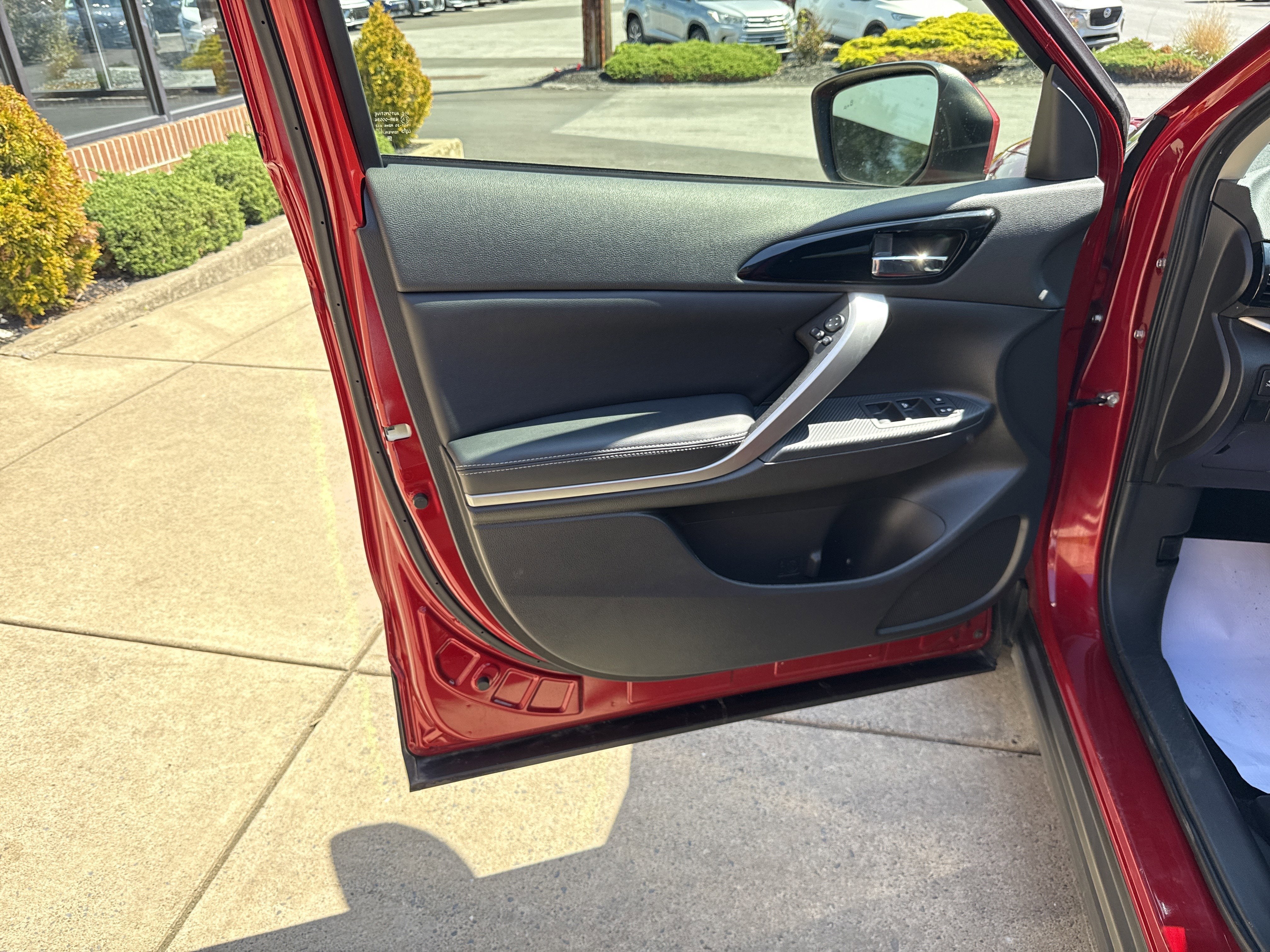 2025 Mitsubishi Eclipse Cross SE