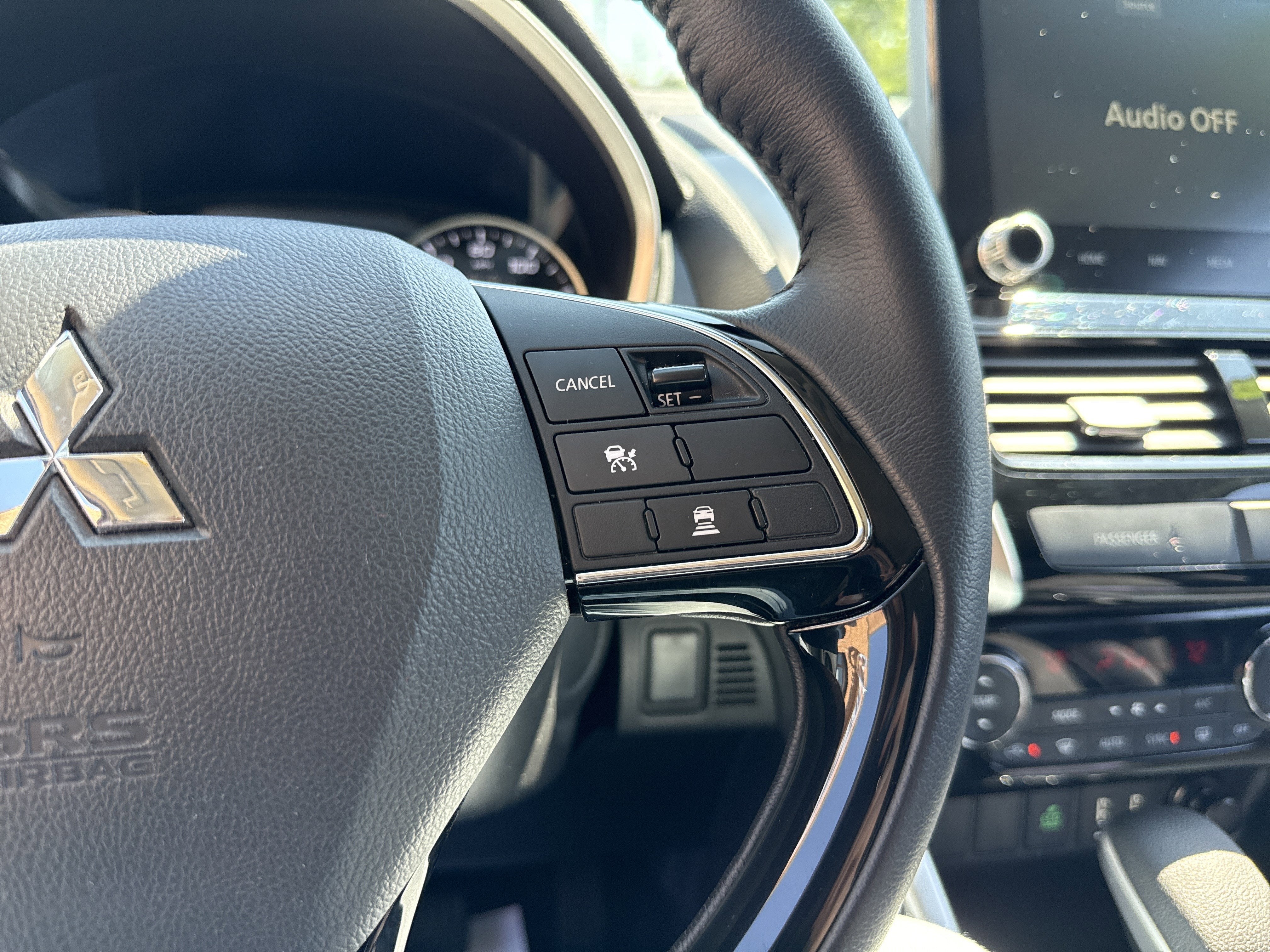 2025 Mitsubishi Eclipse Cross SE