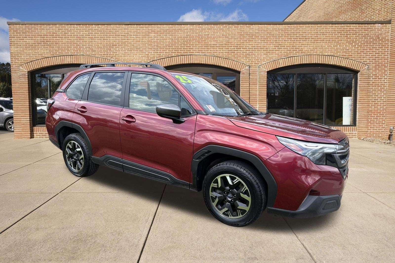 2025 Subaru Forester Premium