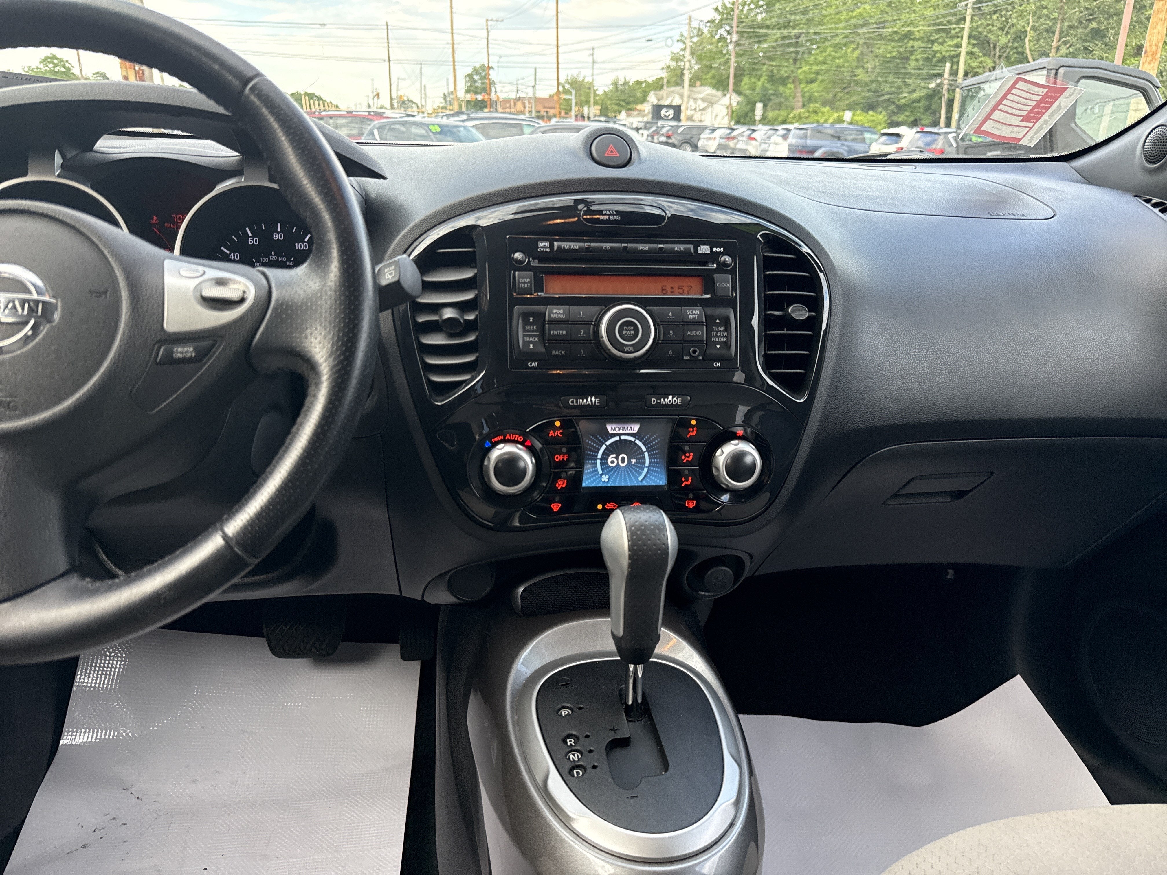 2013 Nissan JUKE SV