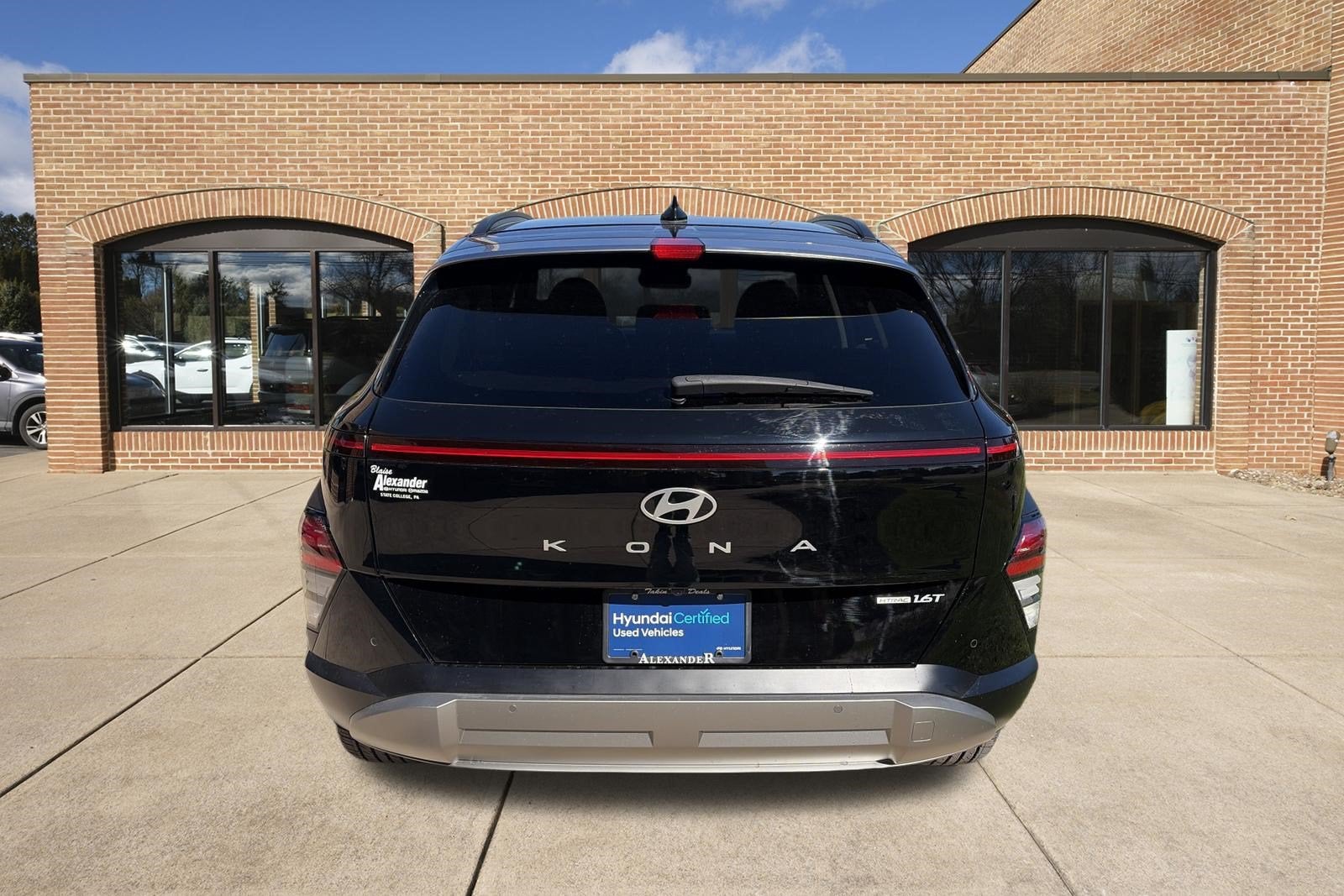 2024 Hyundai Kona Limited