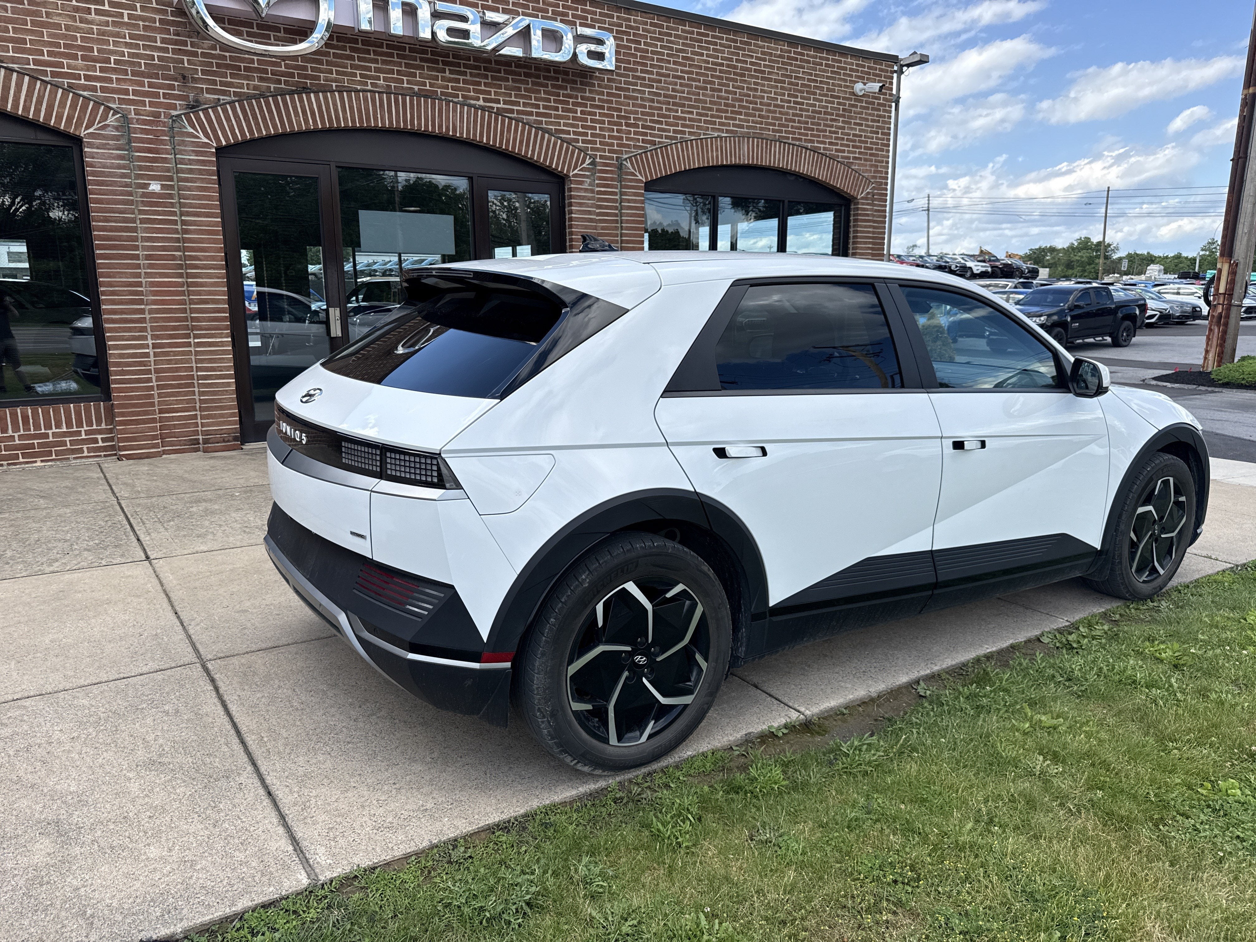 2023 Hyundai IONIQ 5 SEL