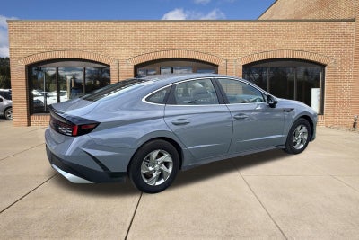 2025 Hyundai Sonata SE