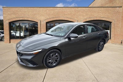 2024 Hyundai Elantra SEL