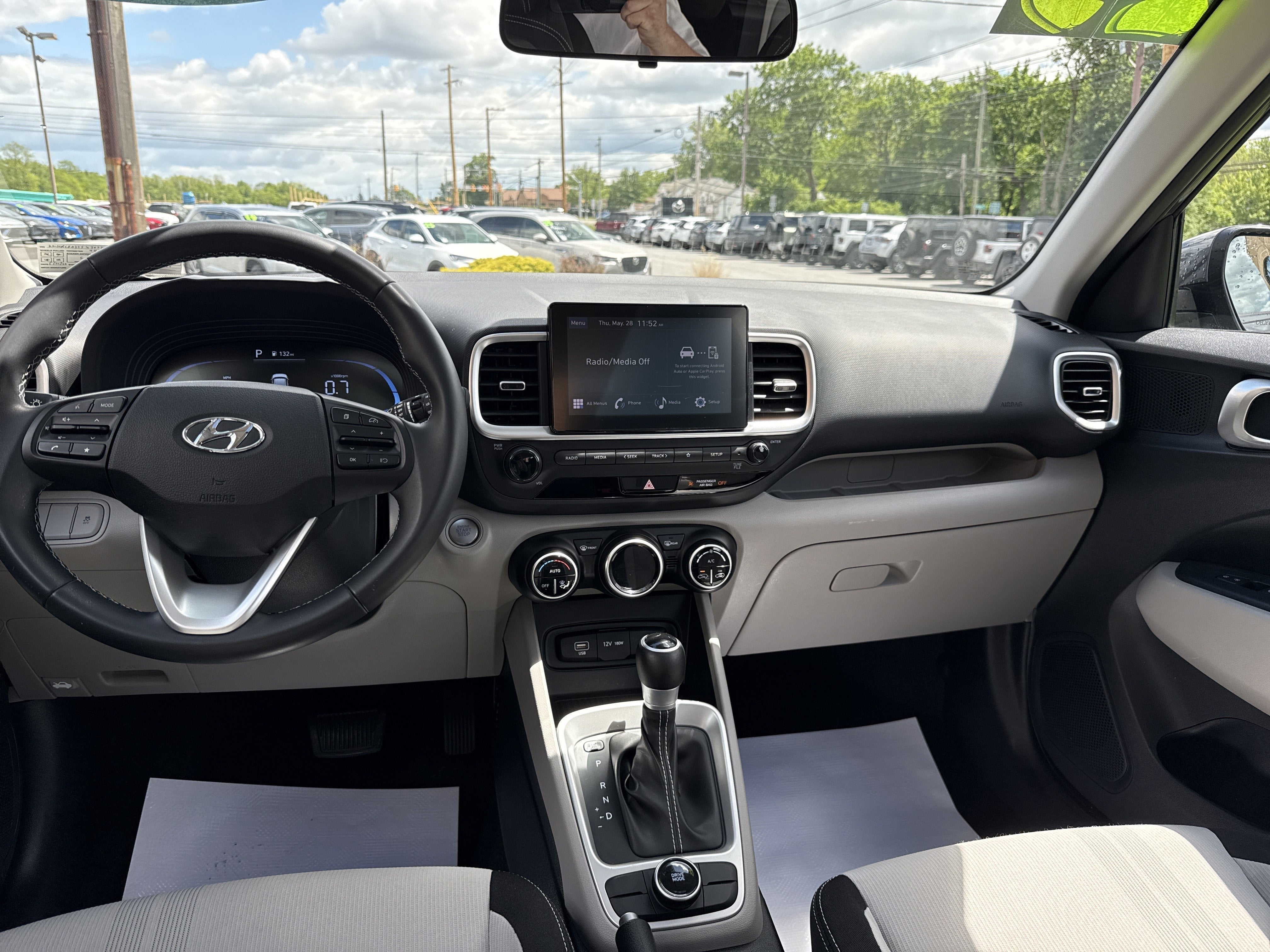 2025 Hyundai Venue SEL