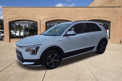 2024 Kia Niro Plug-In Hybrid EX