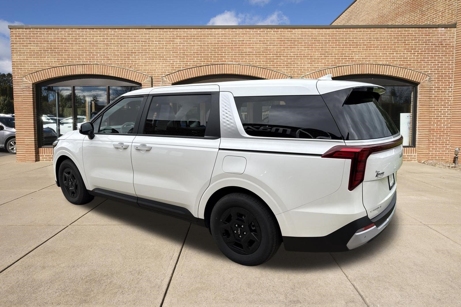 2026 Kia Carnival LXS