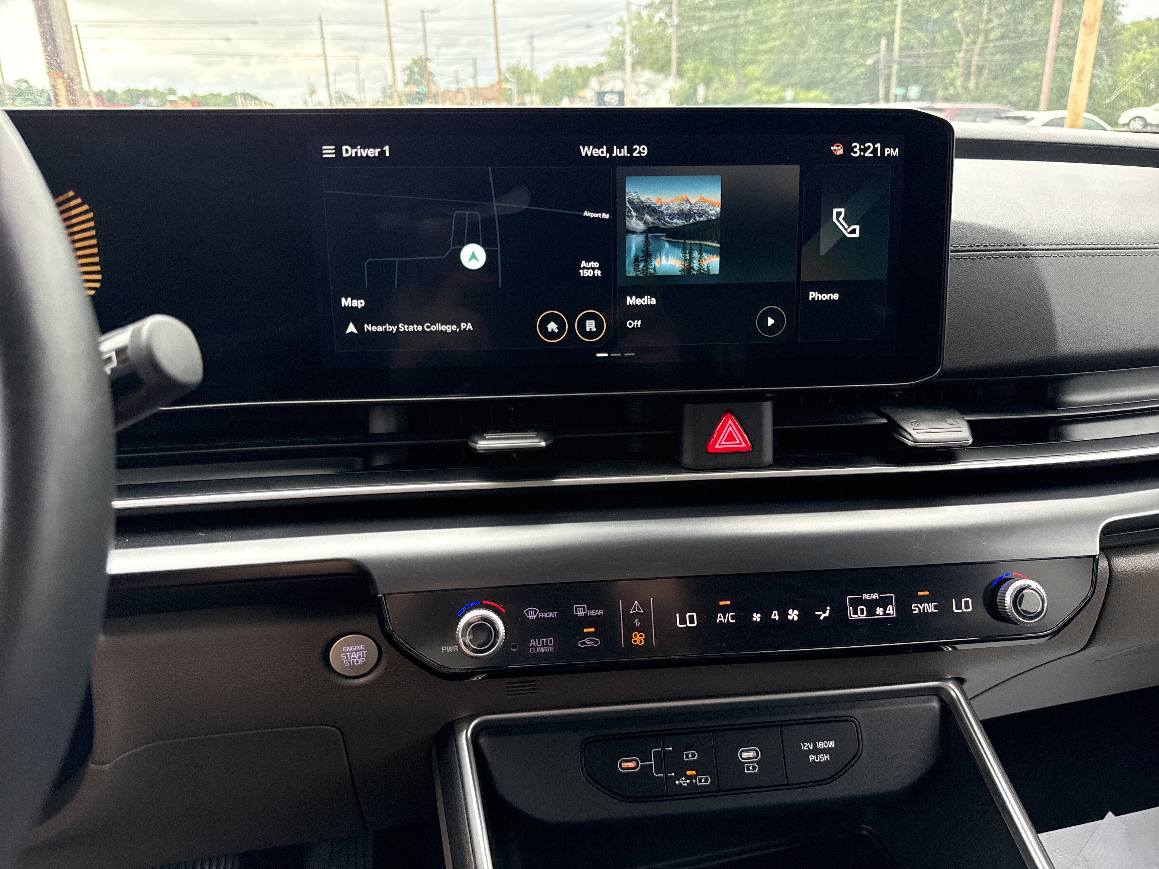 2026 Kia Carnival LXS