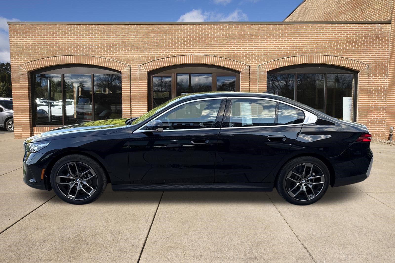 2026 BMW 5 Series 530i xDrive