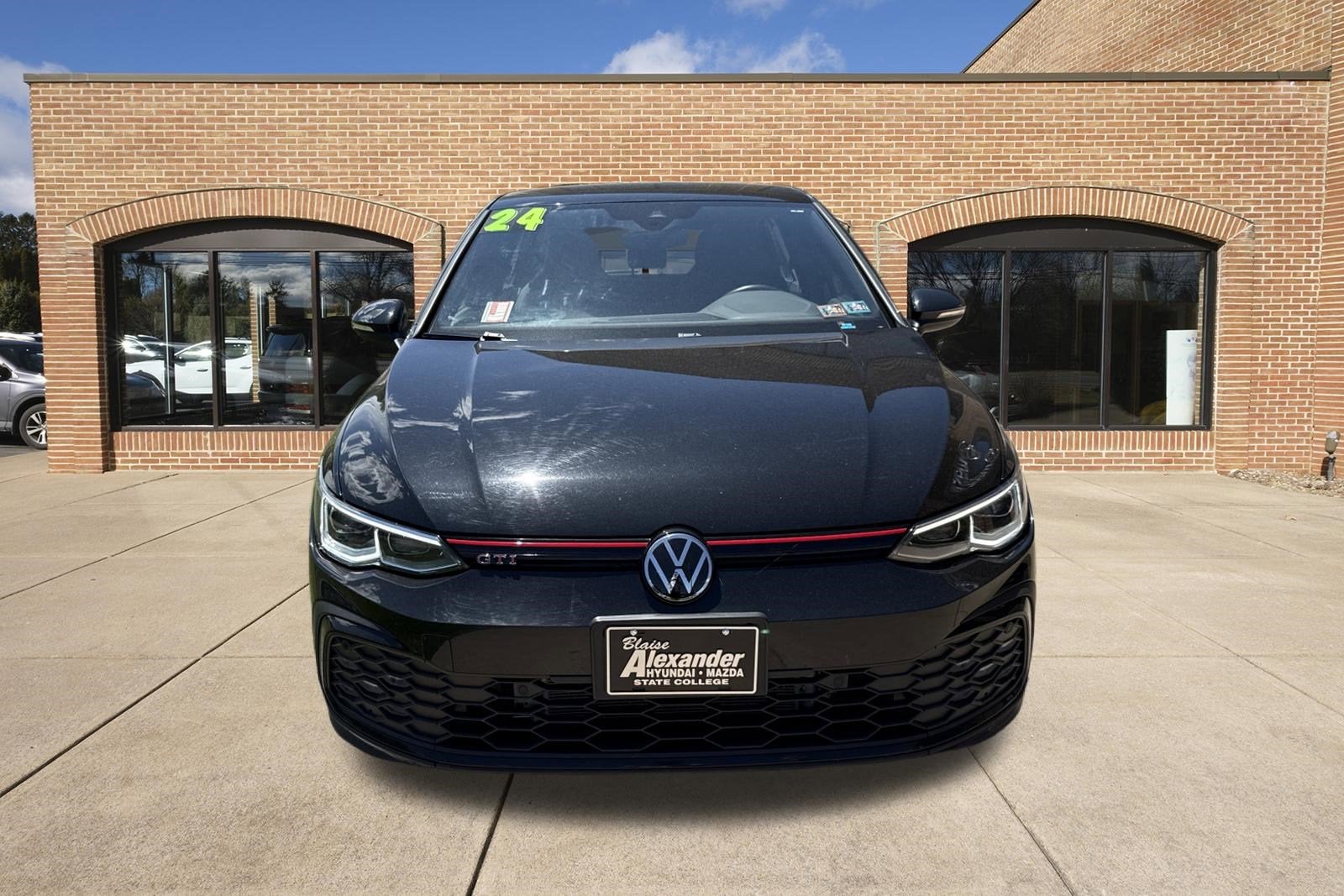 2024 Volkswagen Golf GTI S