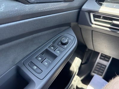 2024 Volkswagen Golf GTI S
