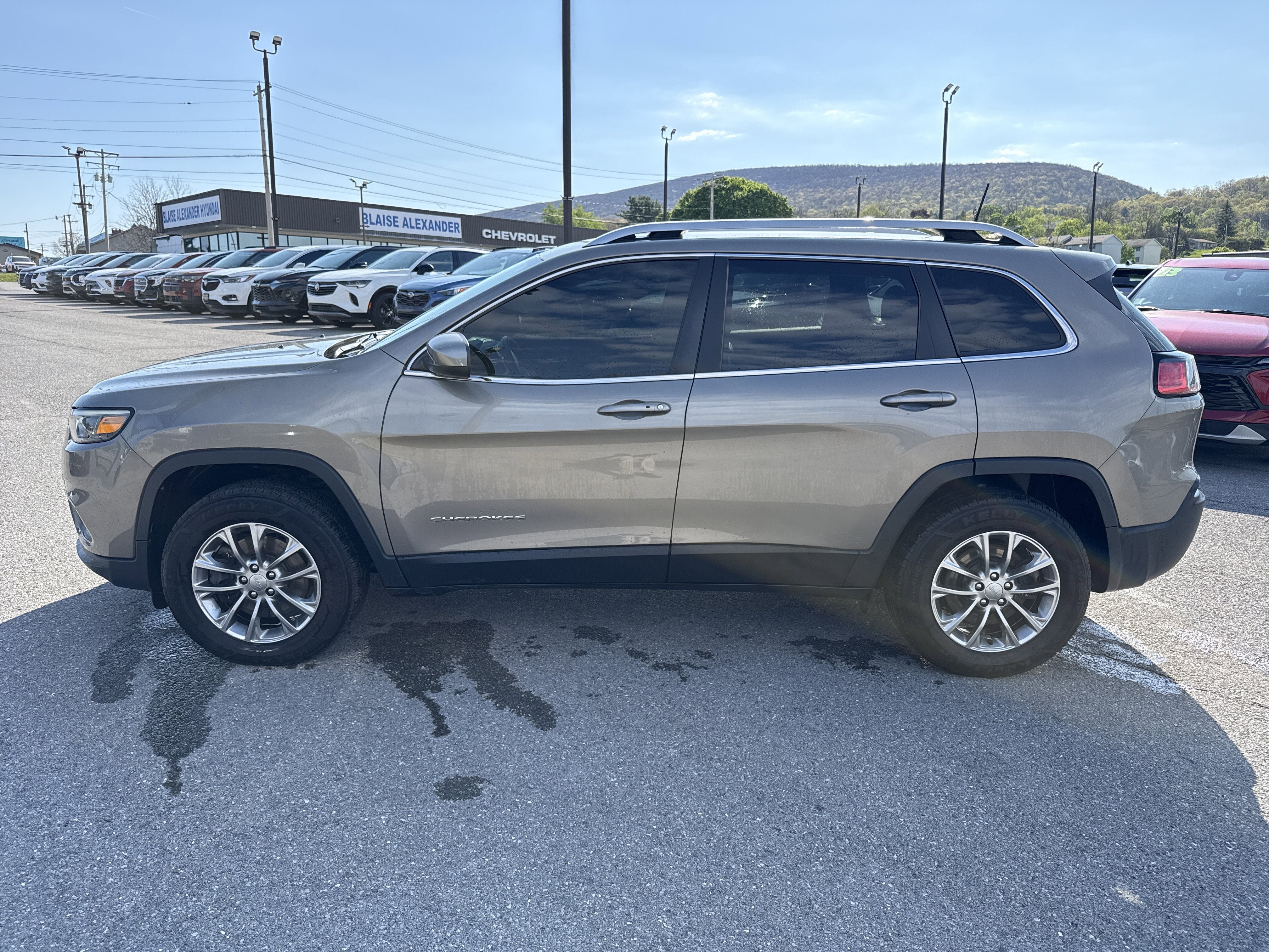 2019 Jeep Cherokee Latitude Plus