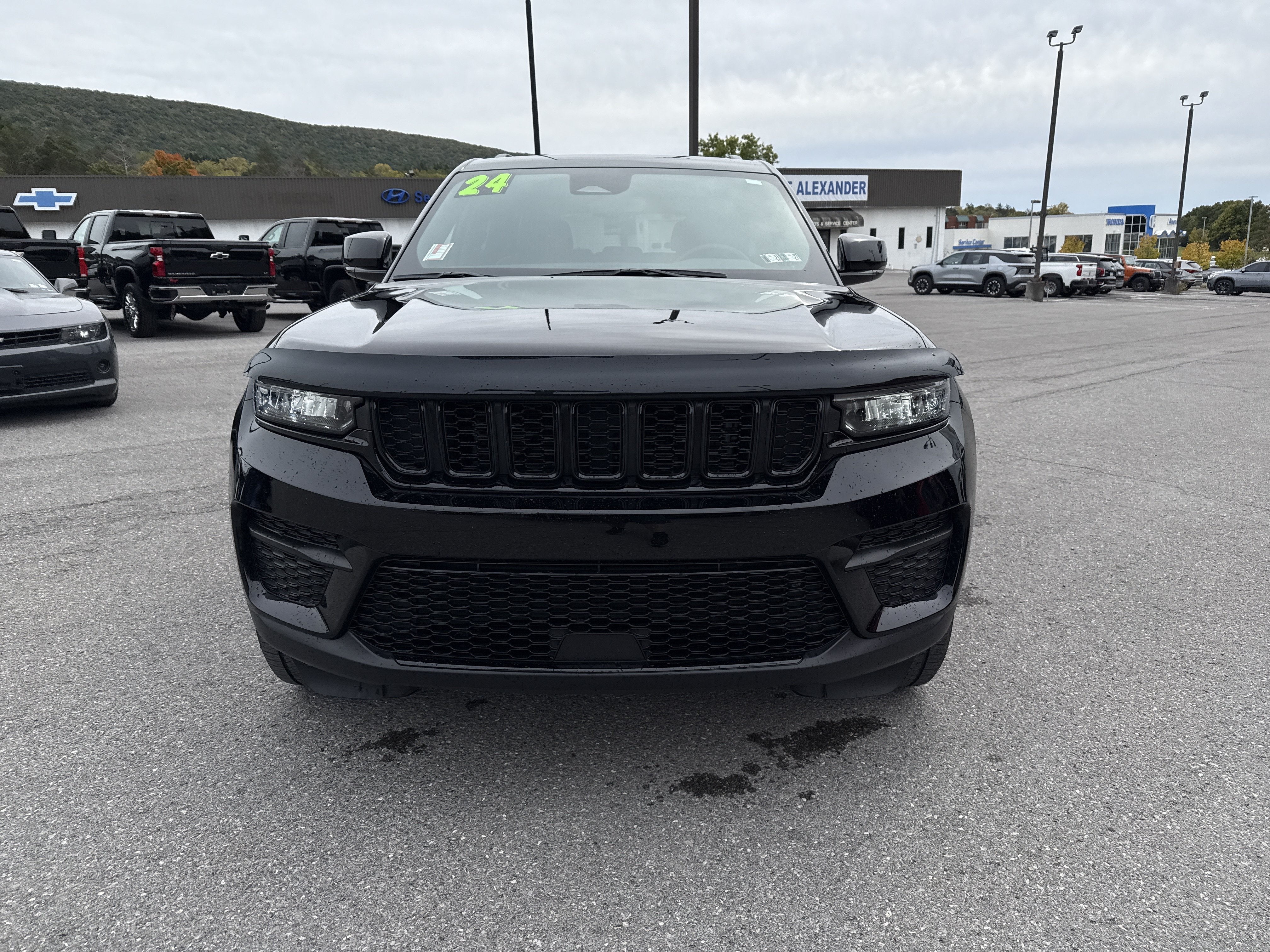 2024 Jeep Grand Cherokee Altitude