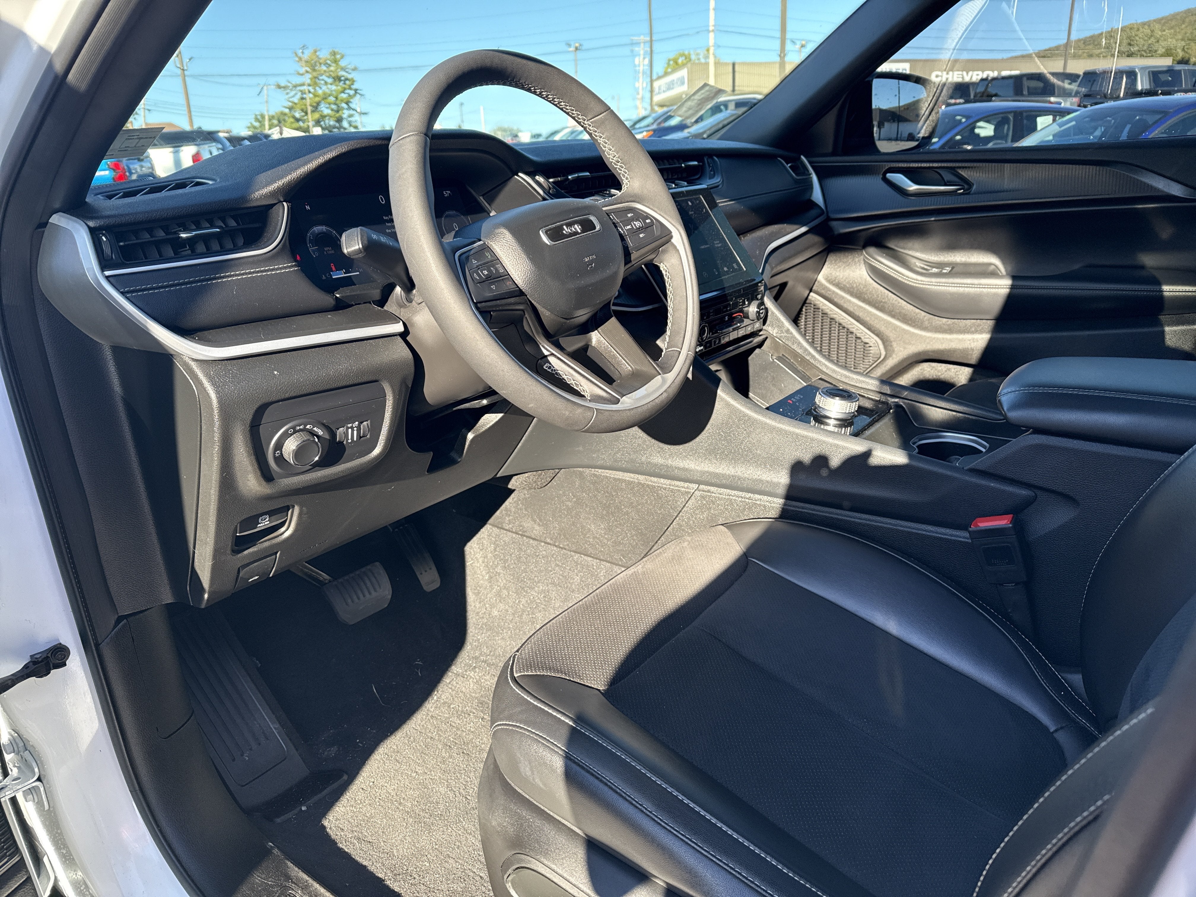 2025 Jeep Grand Cherokee L Altitude X