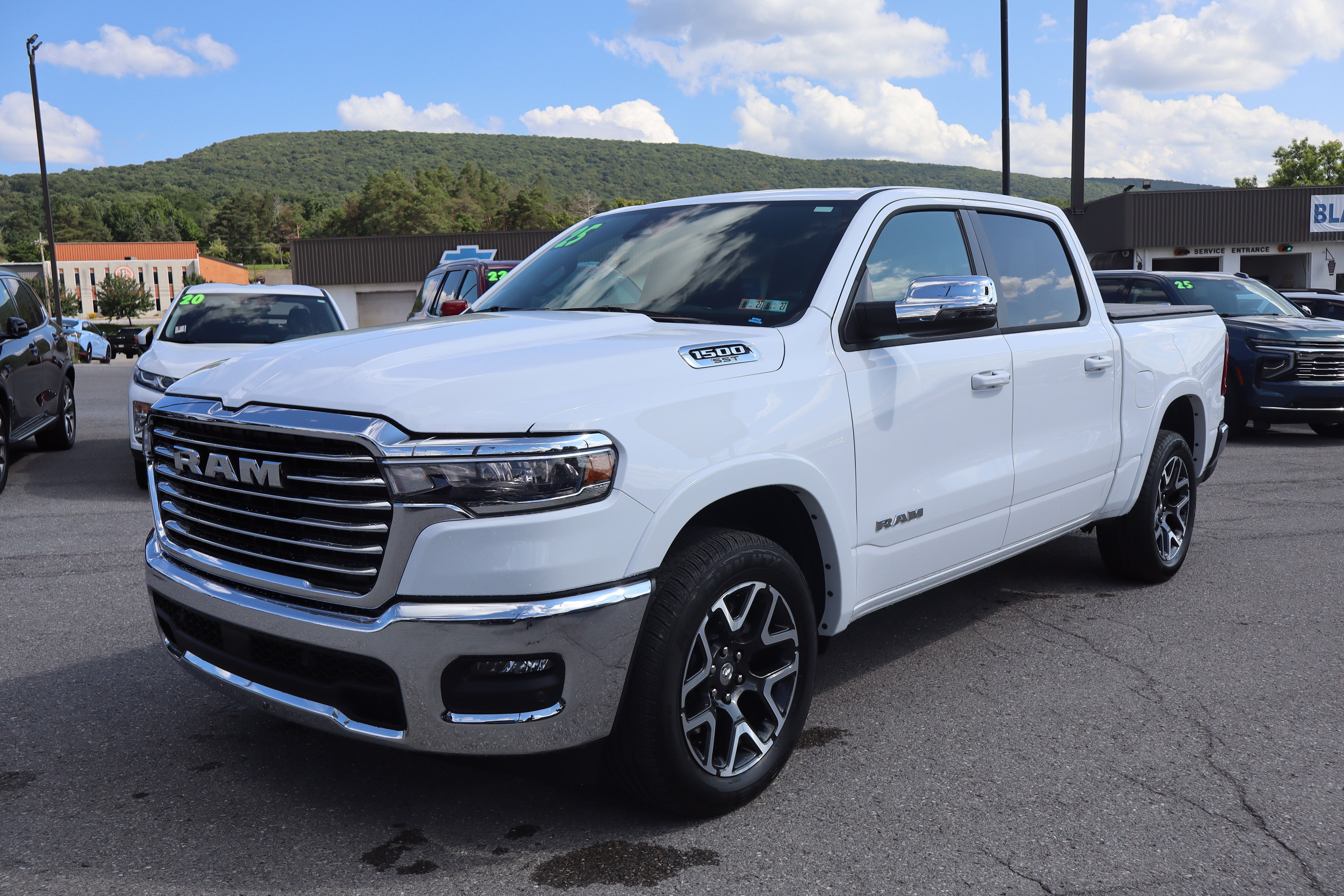 2025 RAM 1500 Laramie
