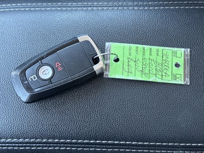 2020 Ford Escape SE