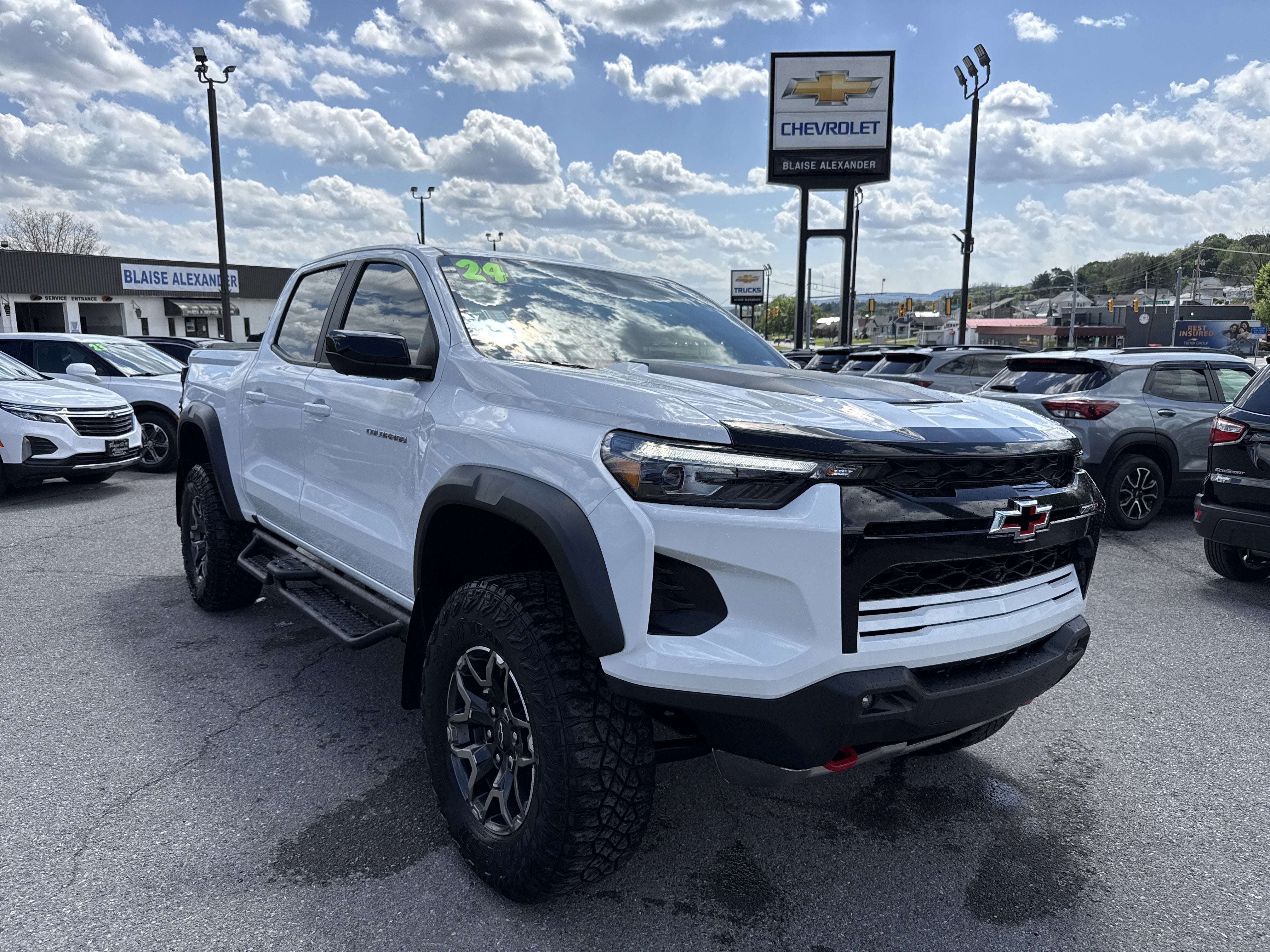 2024 Chevrolet Colorado 4WD ZR2