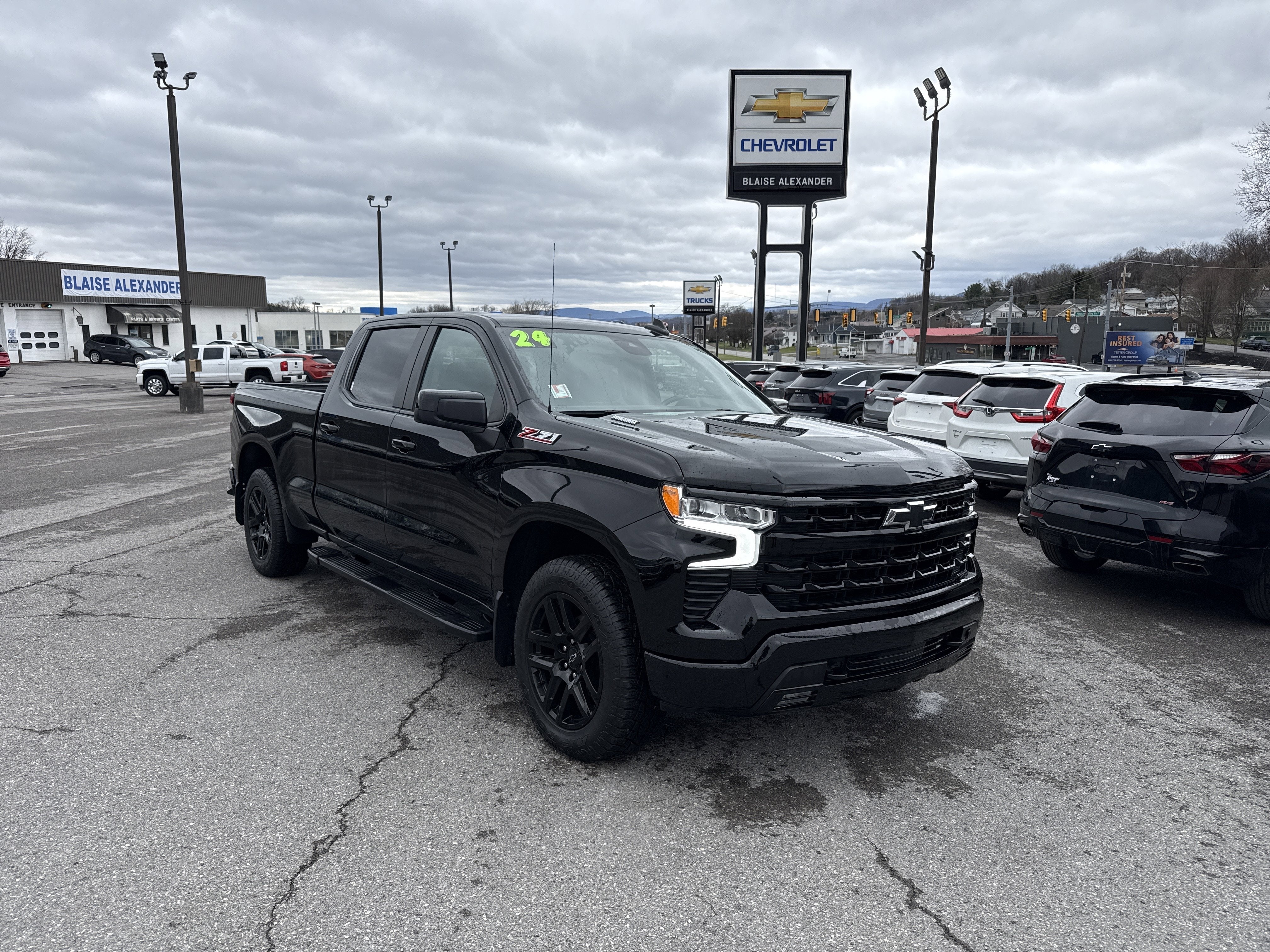 2024 Chevrolet Silverado 1500 RST