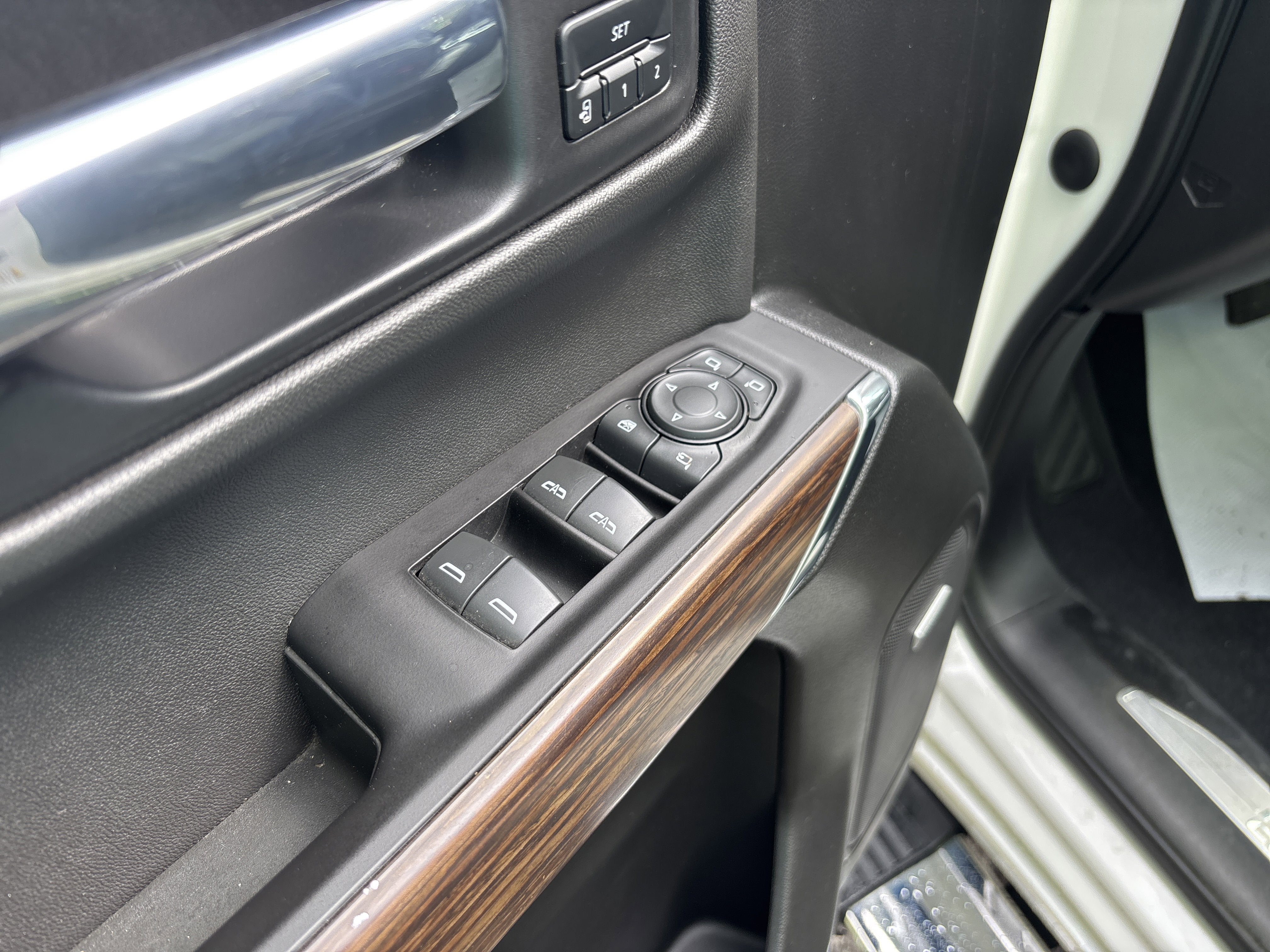 2022 Chevrolet Silverado 1500 LTD High Country