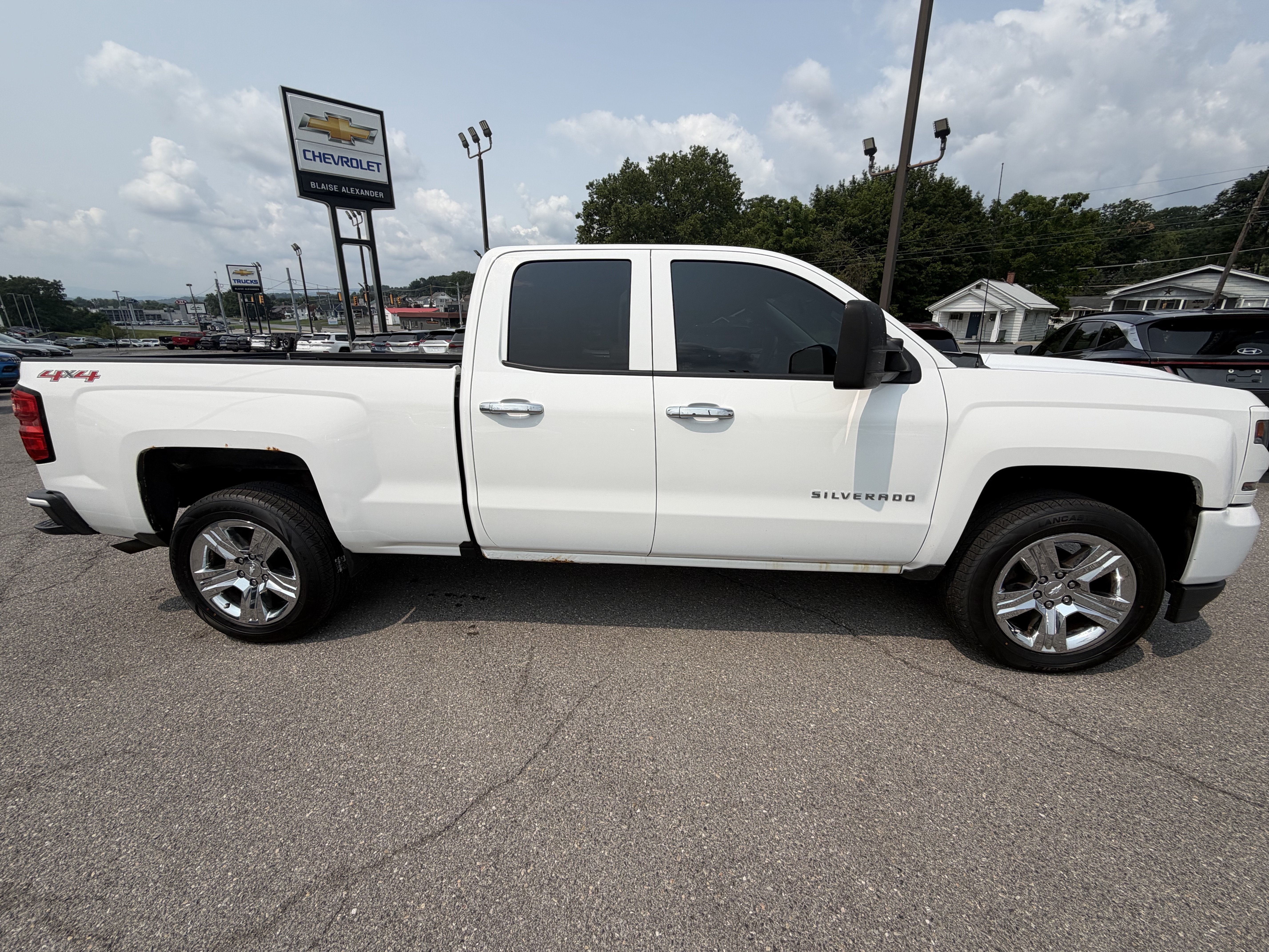 2016 Chevrolet Silverado 1500 Custom