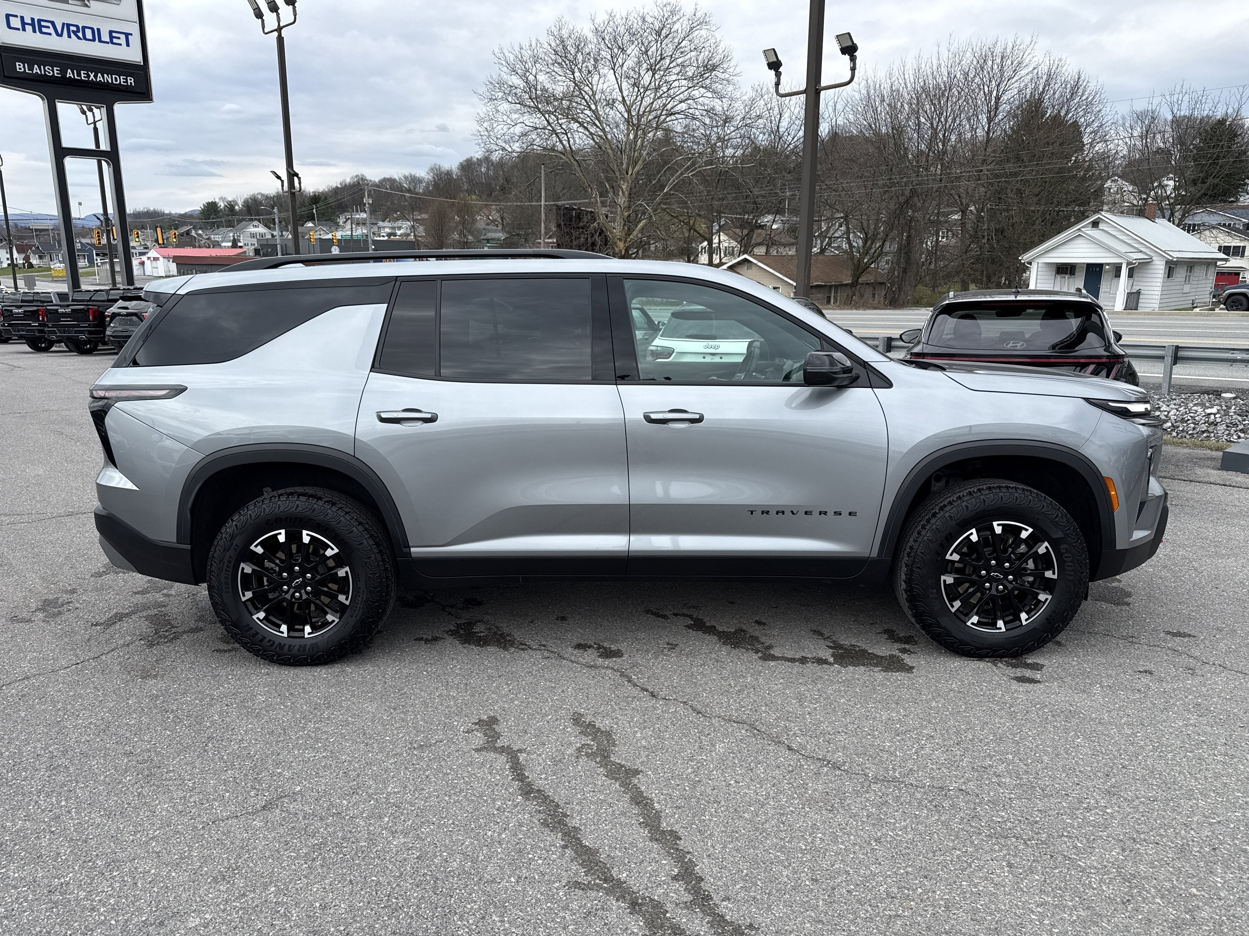 2025 Chevrolet Traverse AWD Z71