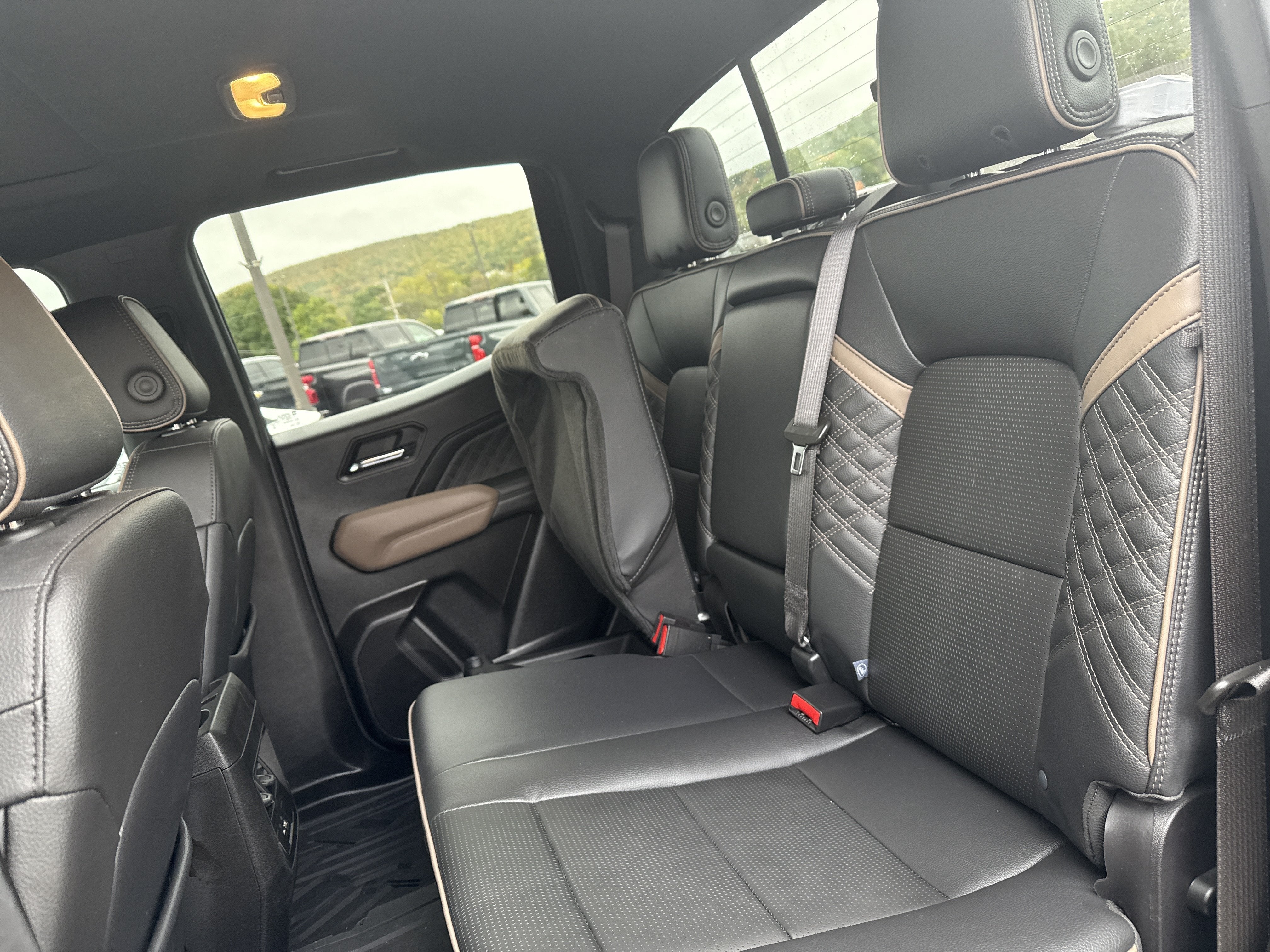 2024 GMC Canyon 4WD Denali