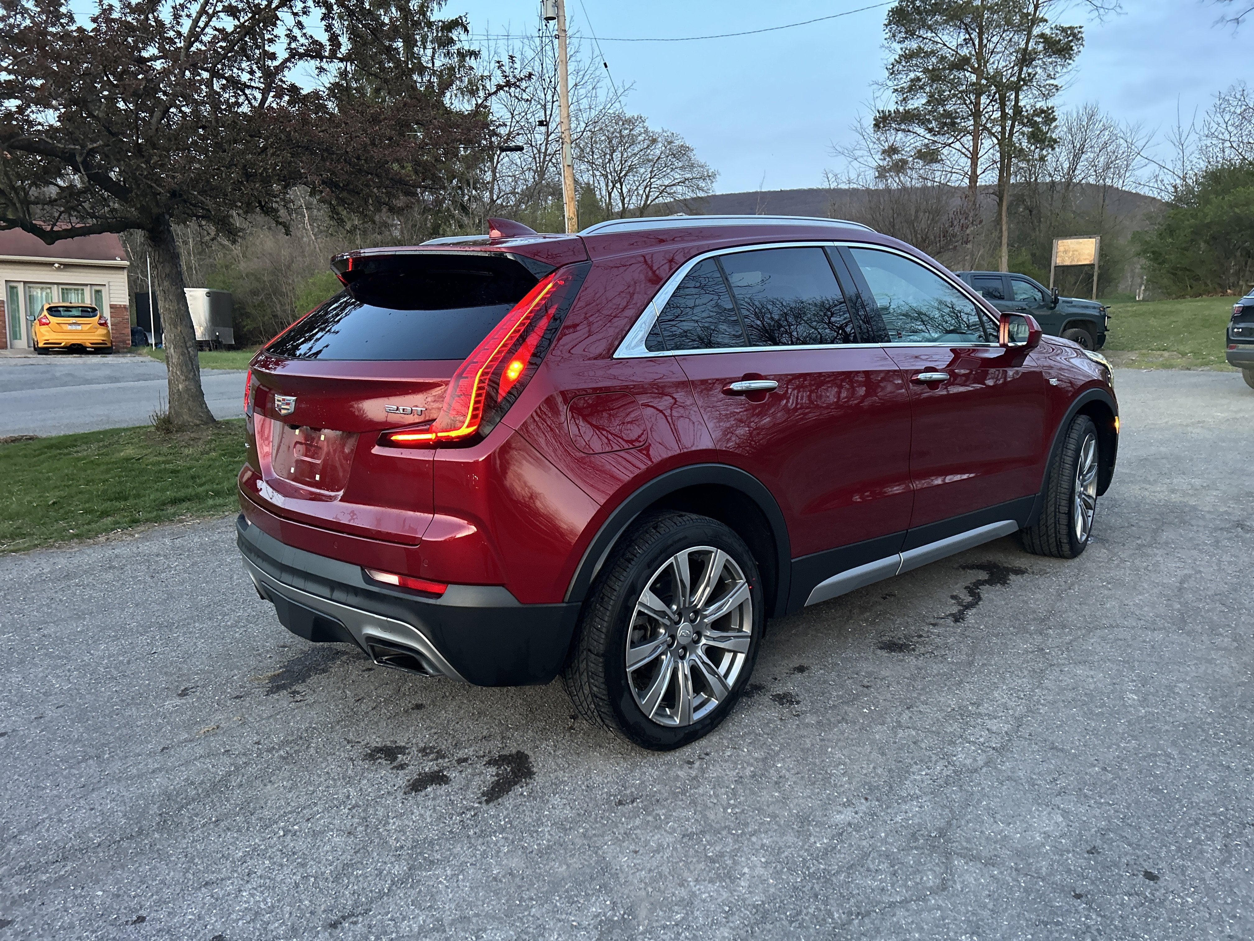 2019 Cadillac XT4 AWD Premium Luxury