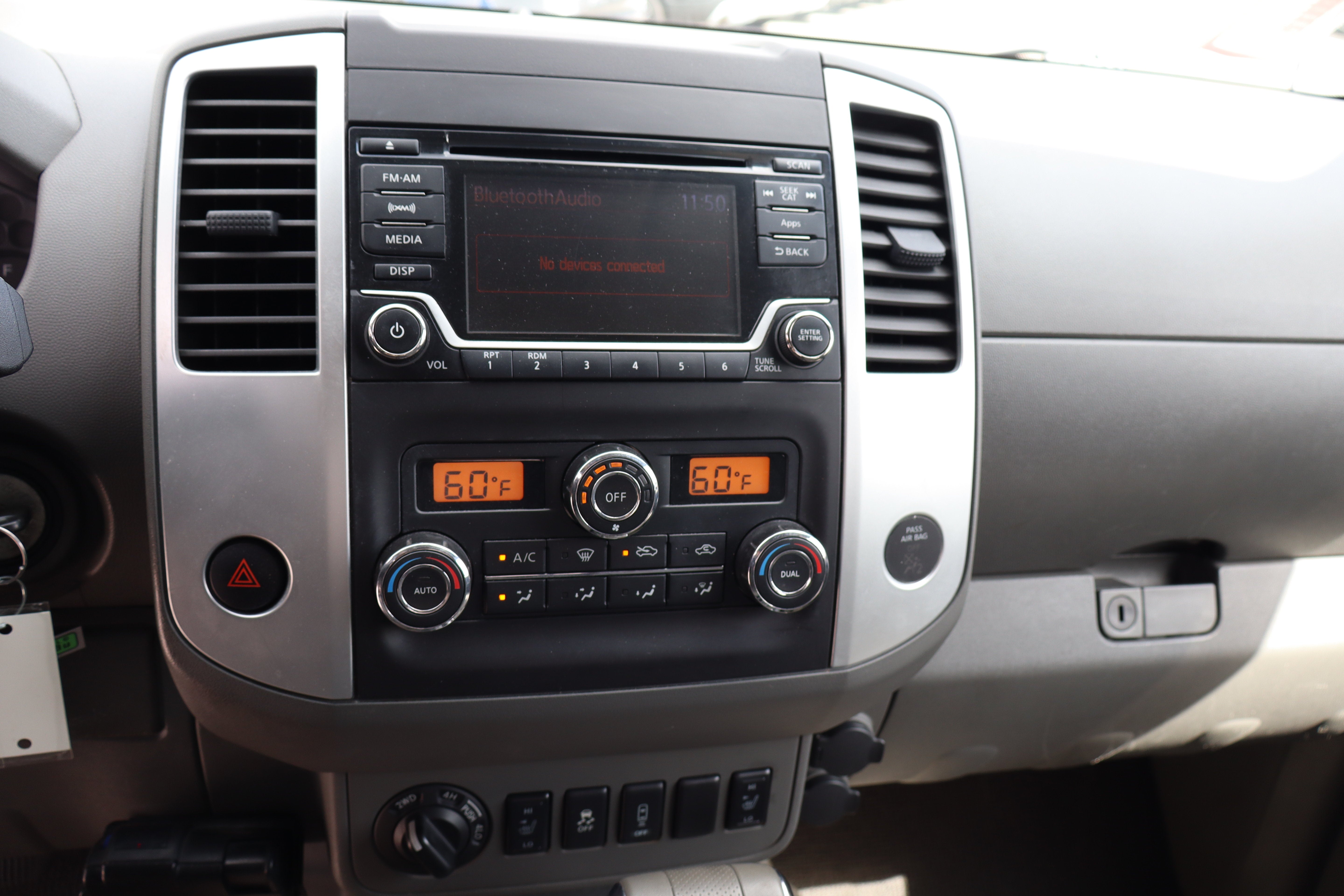 2015 Nissan Frontier SV