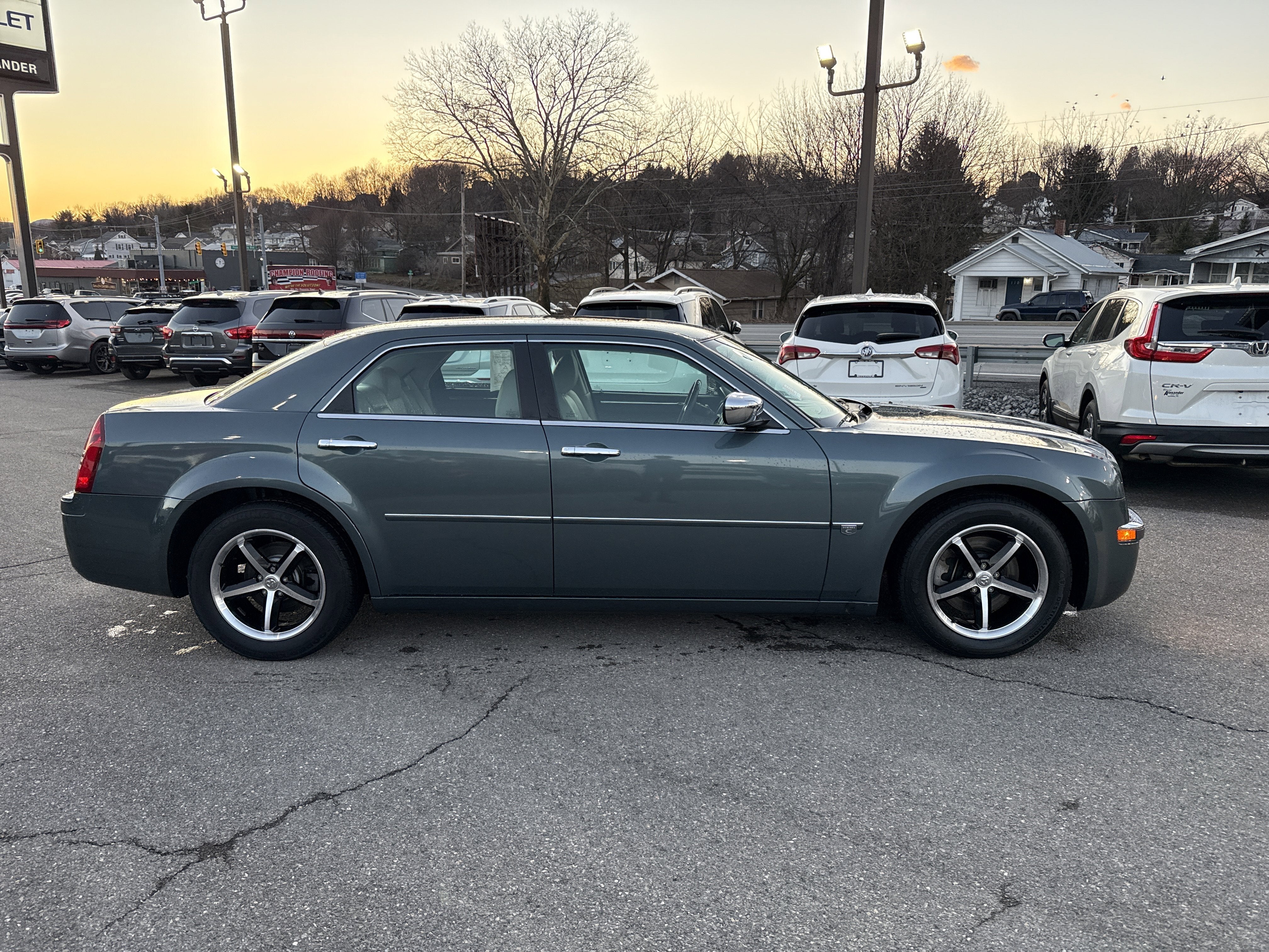 2005 Chrysler 300 300C