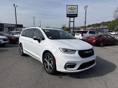 2026 Chrysler Pacifica Pinnacle