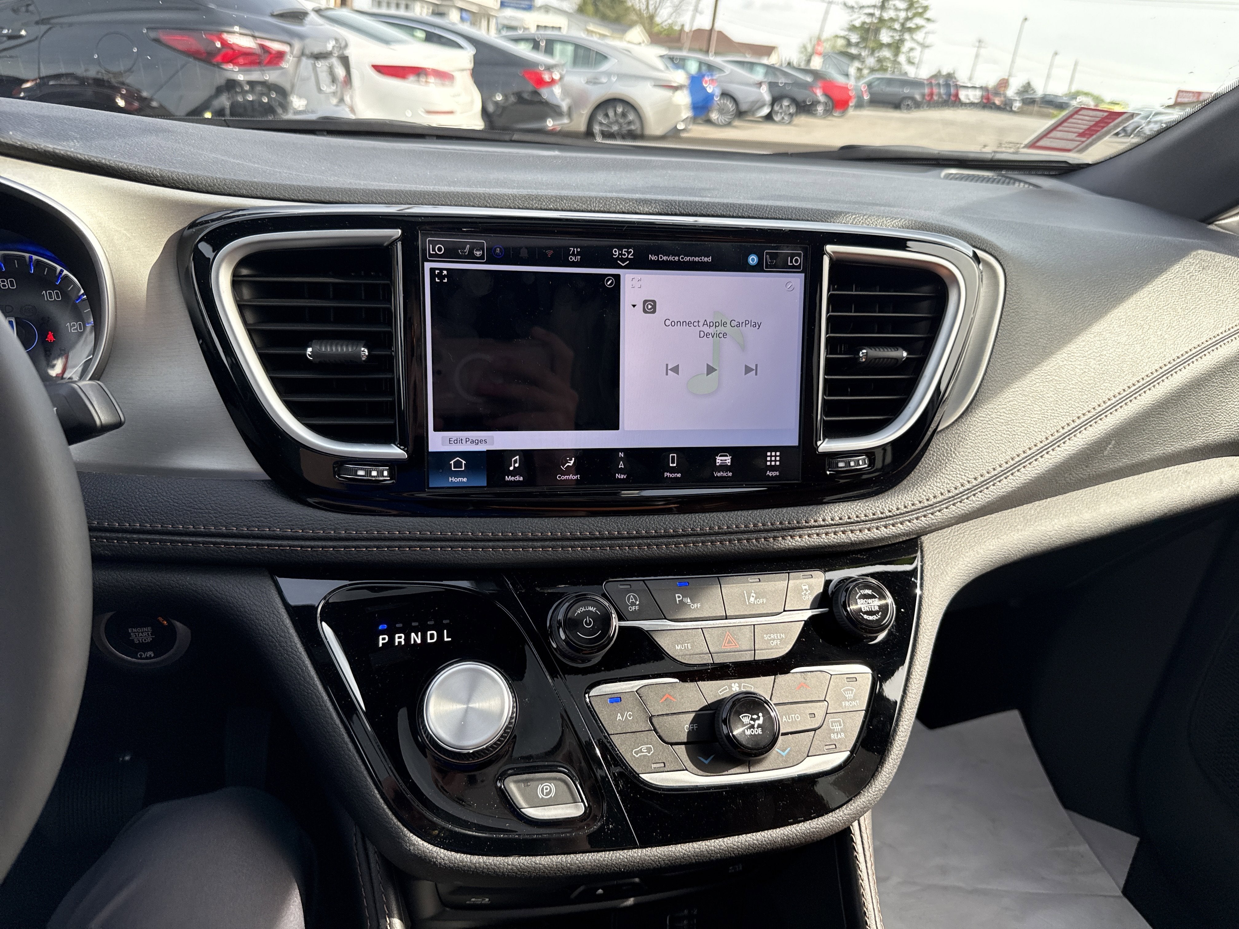 2026 Chrysler Pacifica Pinnacle