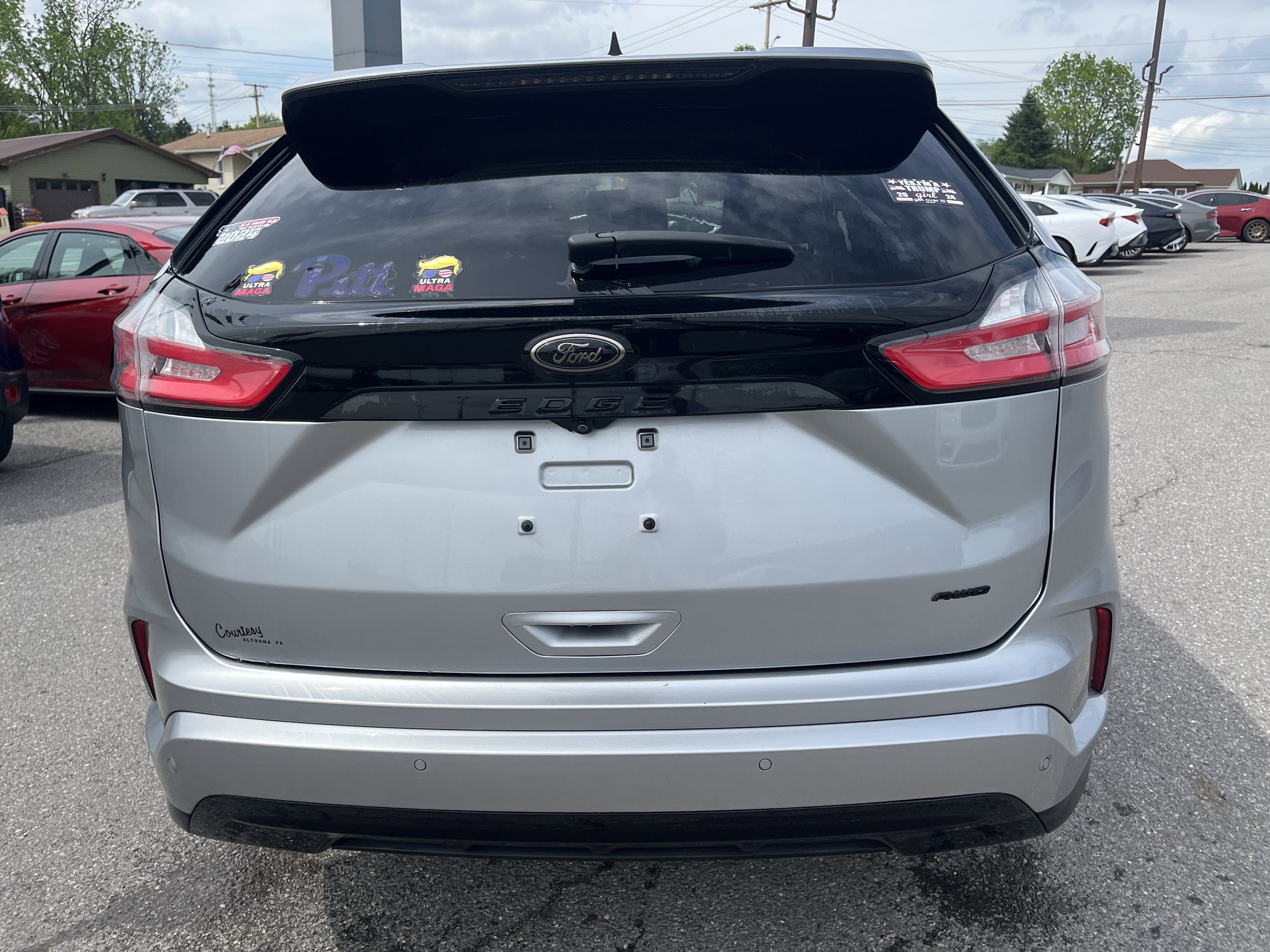 2022 Ford Edge SE