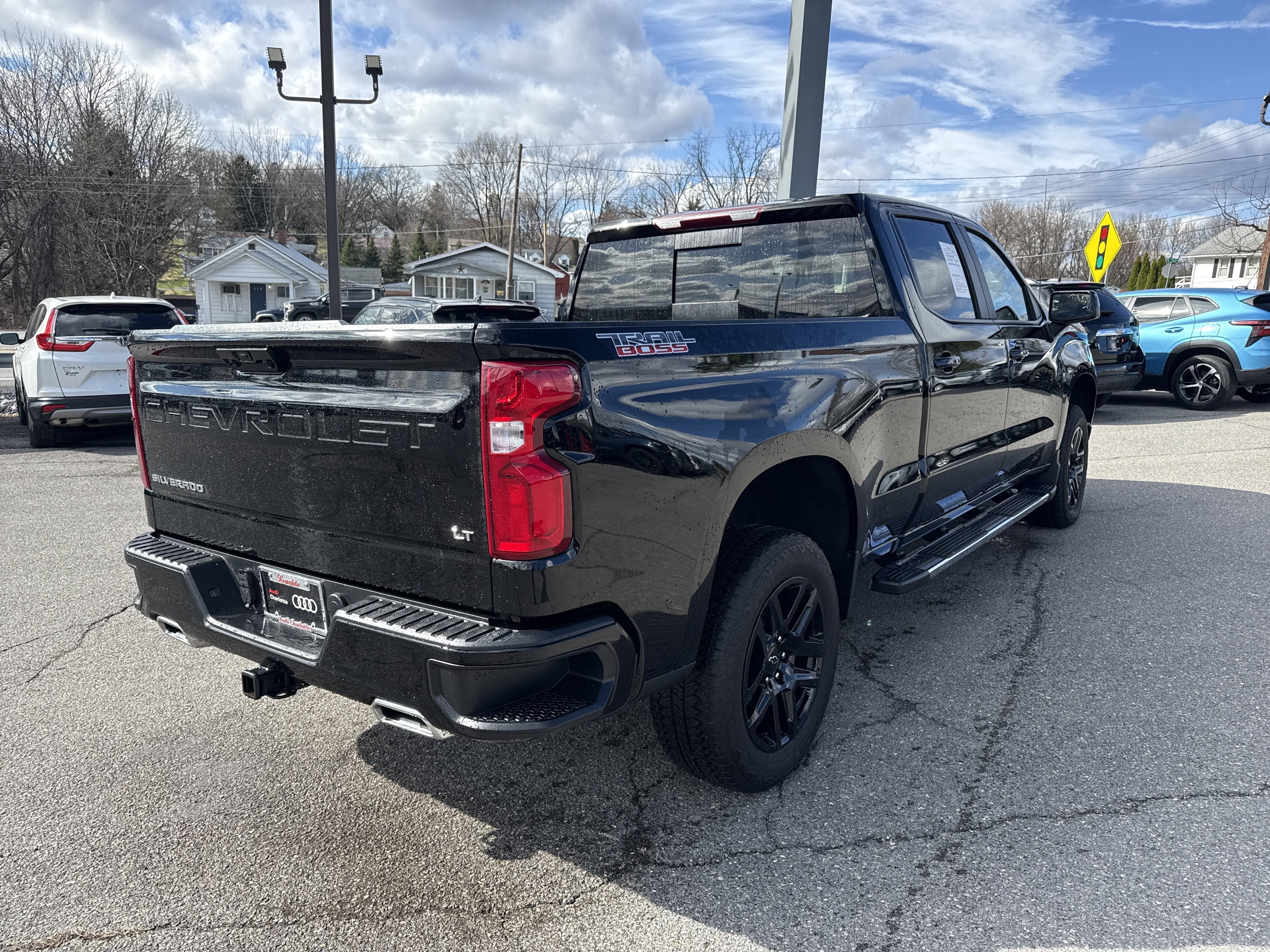 2025 Chevrolet Silverado 1500 LT Trail Boss