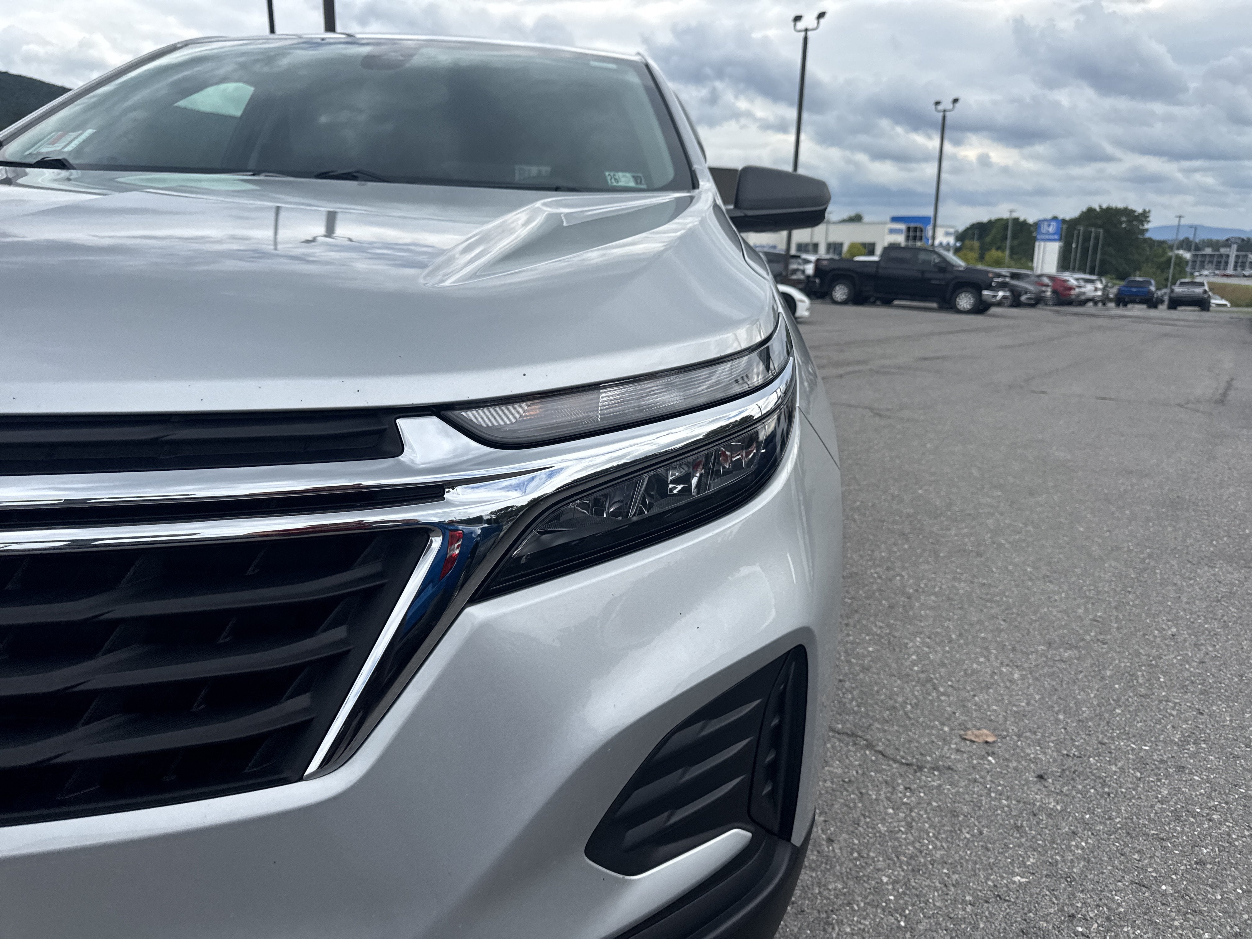 2022 Chevrolet Equinox LS